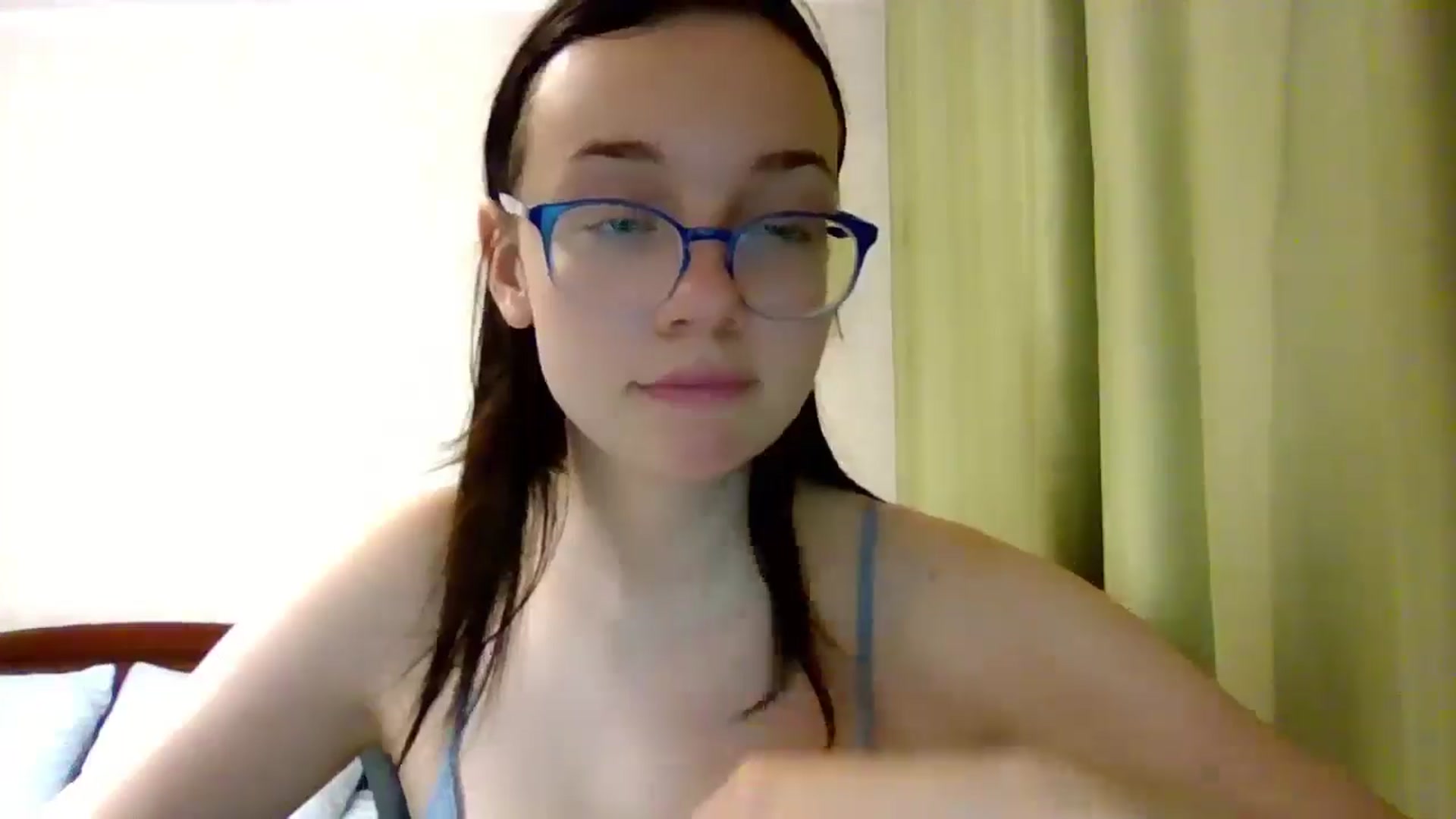 Gallery image thumbnail from Baby_Melania's myfreecams stream on, 07/03/2025, 19:33 image 16 of 20
