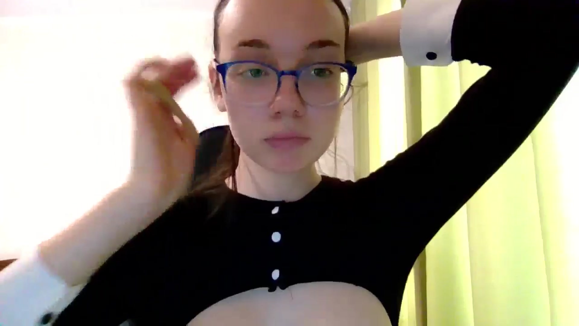Gallery image thumbnail from Baby_Melania's myfreecams stream on, 07/06/2025, 16:38 image 3 of 20