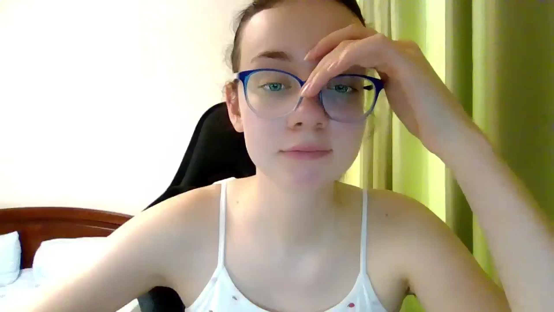 Gallery image thumbnail from Baby_Melania's myfreecams stream on, 07/09/2025, 16:01 image 17 of 20