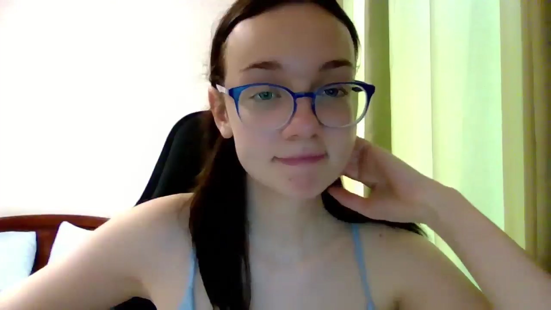 Gallery image thumbnail from Baby_Melania's myfreecams stream on, 07/11/2025, 16:31 image 17 of 20
