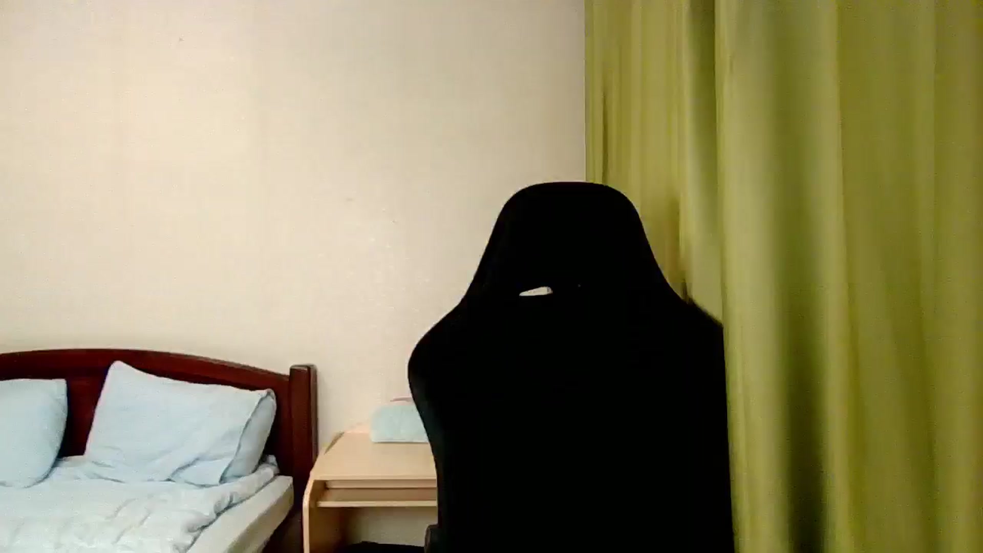 Gallery image thumbnail from Baby_Melania's myfreecams stream on, 07/11/2025, 19:09 image 9 of 20