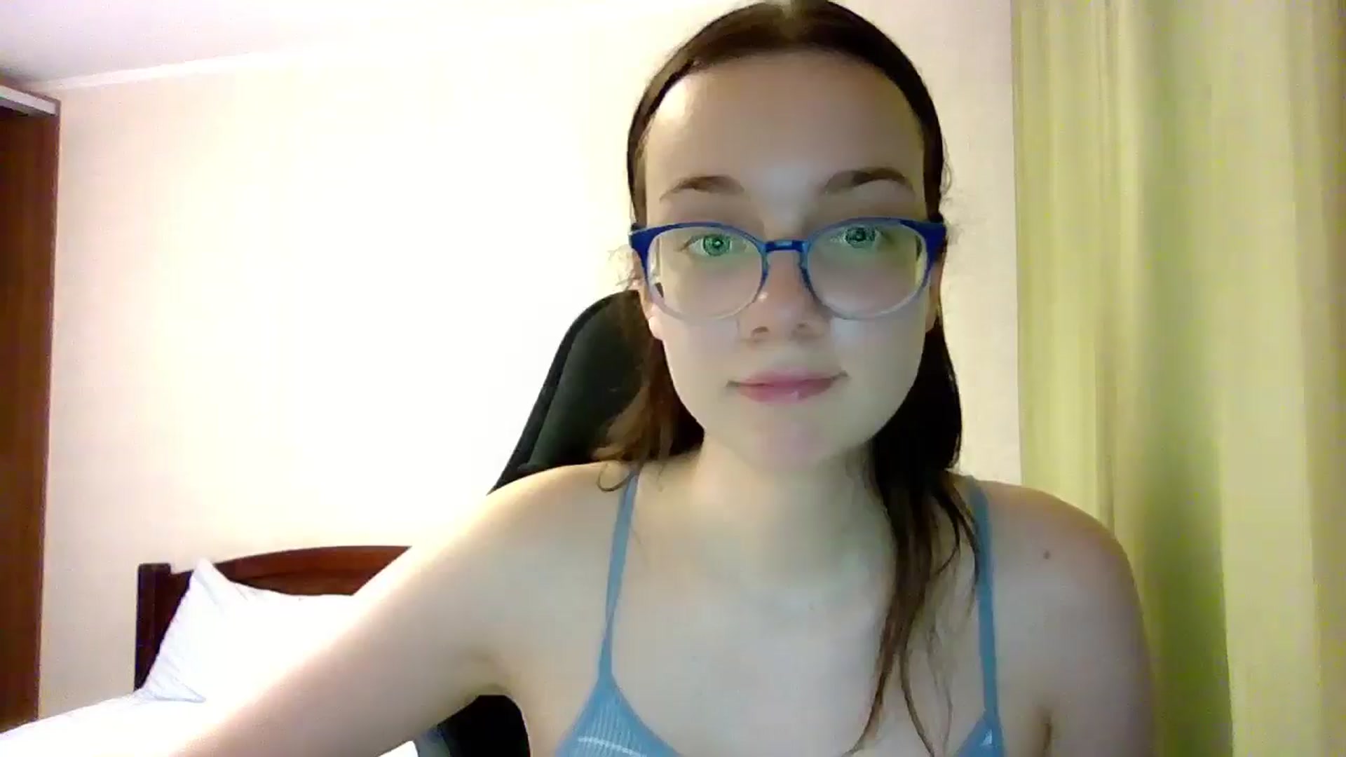 Gallery image thumbnail from Baby_Melania's myfreecams stream on, 07/16/2025, 17:04 image 19 of 20