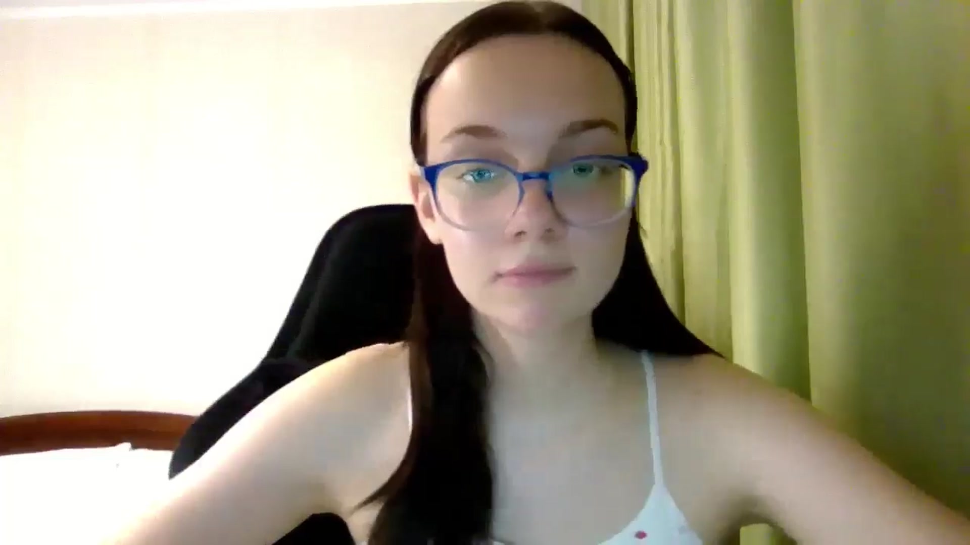 Gallery image thumbnail from Baby_Melania's myfreecams stream on, 07/24/2025, 18:28 image 16 of 20