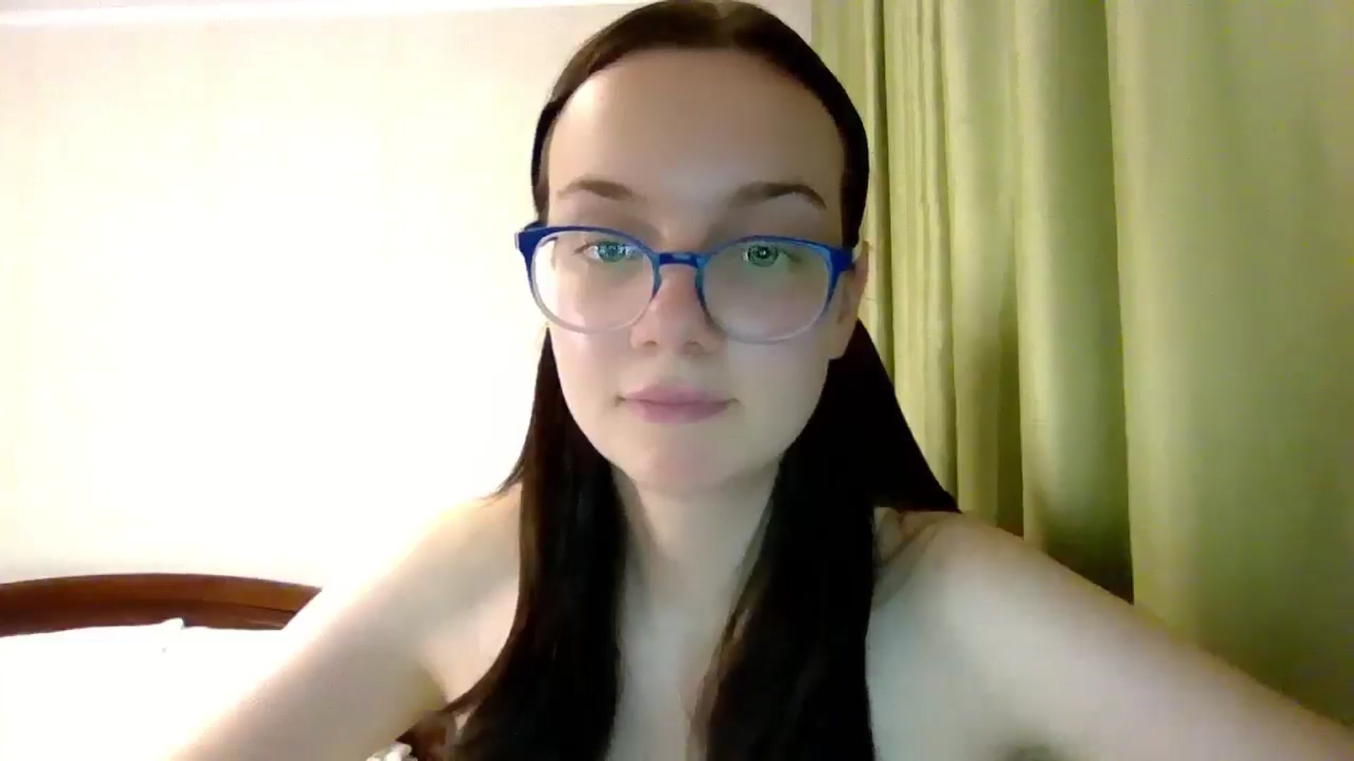 Gallery image thumbnail from Baby_Melania's myfreecams stream on, 07/24/2025, 18:28 image 14 of 20
