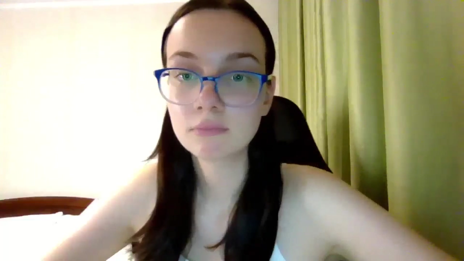 Gallery image thumbnail from Baby_Melania's myfreecams stream on, 07/24/2025, 18:28 image 10 of 20
