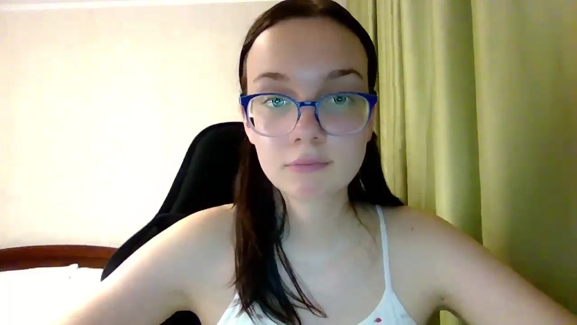 Gallery image thumbnail from Baby_Melania's myfreecams stream on, 07/24/2025, 18:44 image 16 of 20
