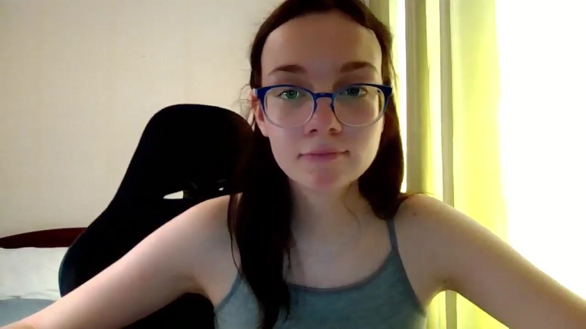 Gallery image thumbnail from Baby_Melania's myfreecams stream on, 07/25/2025, 12:00 image 16 of 20