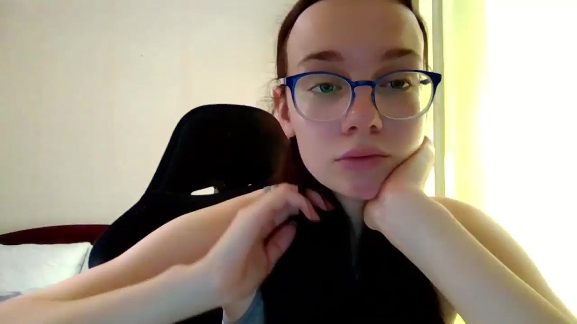 Gallery image thumbnail from Baby_Melania's myfreecams stream on, 07/25/2025, 12:00 image 1 of 20