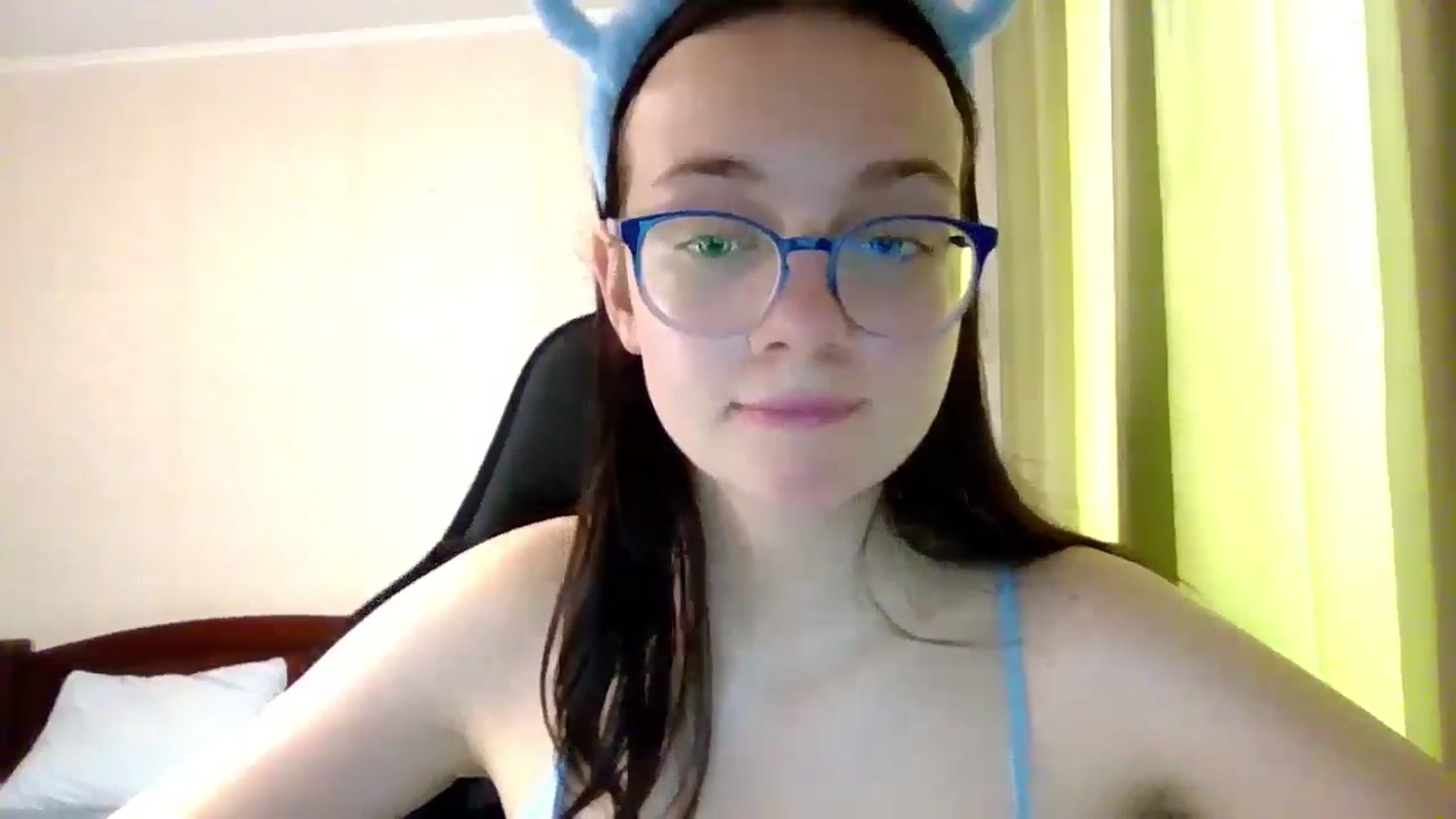 Gallery image thumbnail from Baby_Melania's myfreecams stream on, 07/26/2025, 16:30 image 19 of 20
