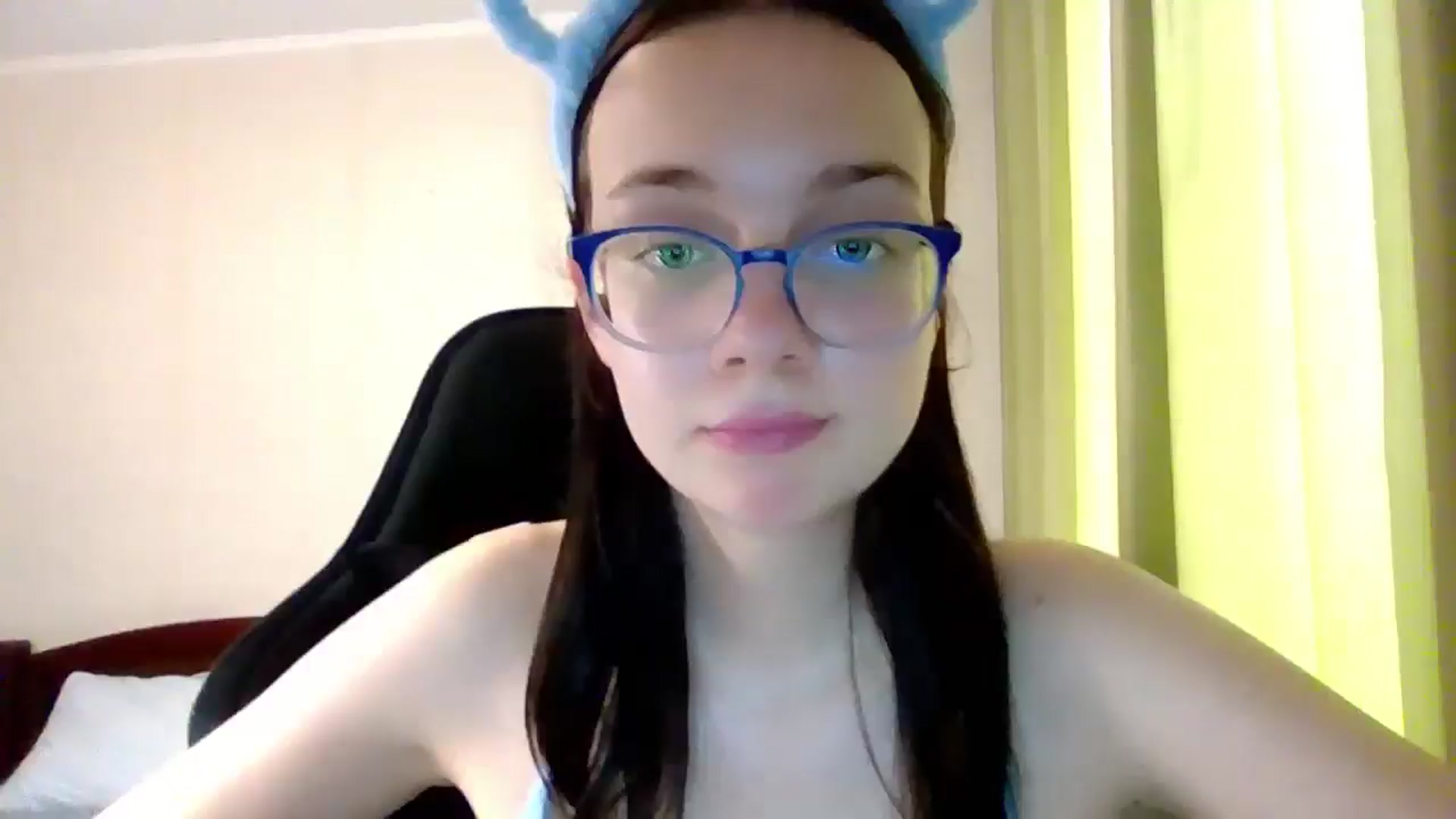 Gallery image thumbnail from Baby_Melania's myfreecams stream on, 07/26/2025, 16:30 image 17 of 20