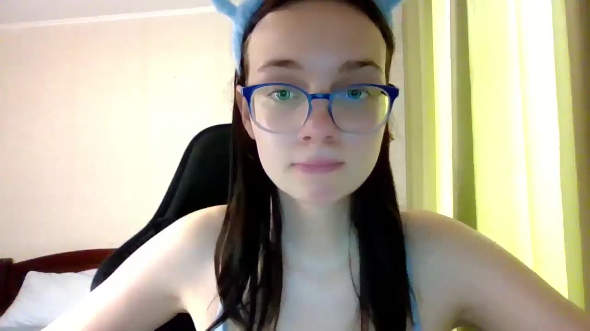Gallery image thumbnail from Baby_Melania's myfreecams stream on, 07/26/2025, 16:30 image 16 of 20