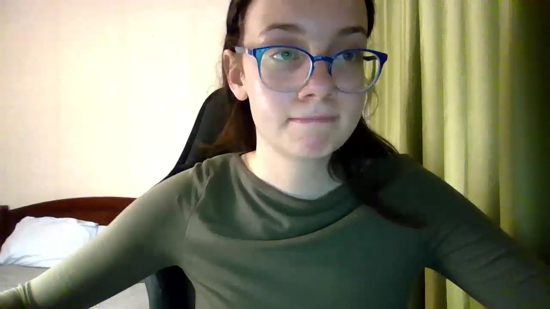 Gallery image thumbnail from Baby_Melania's myfreecams stream on, 07/28/2025, 18:15 image 13 of 20