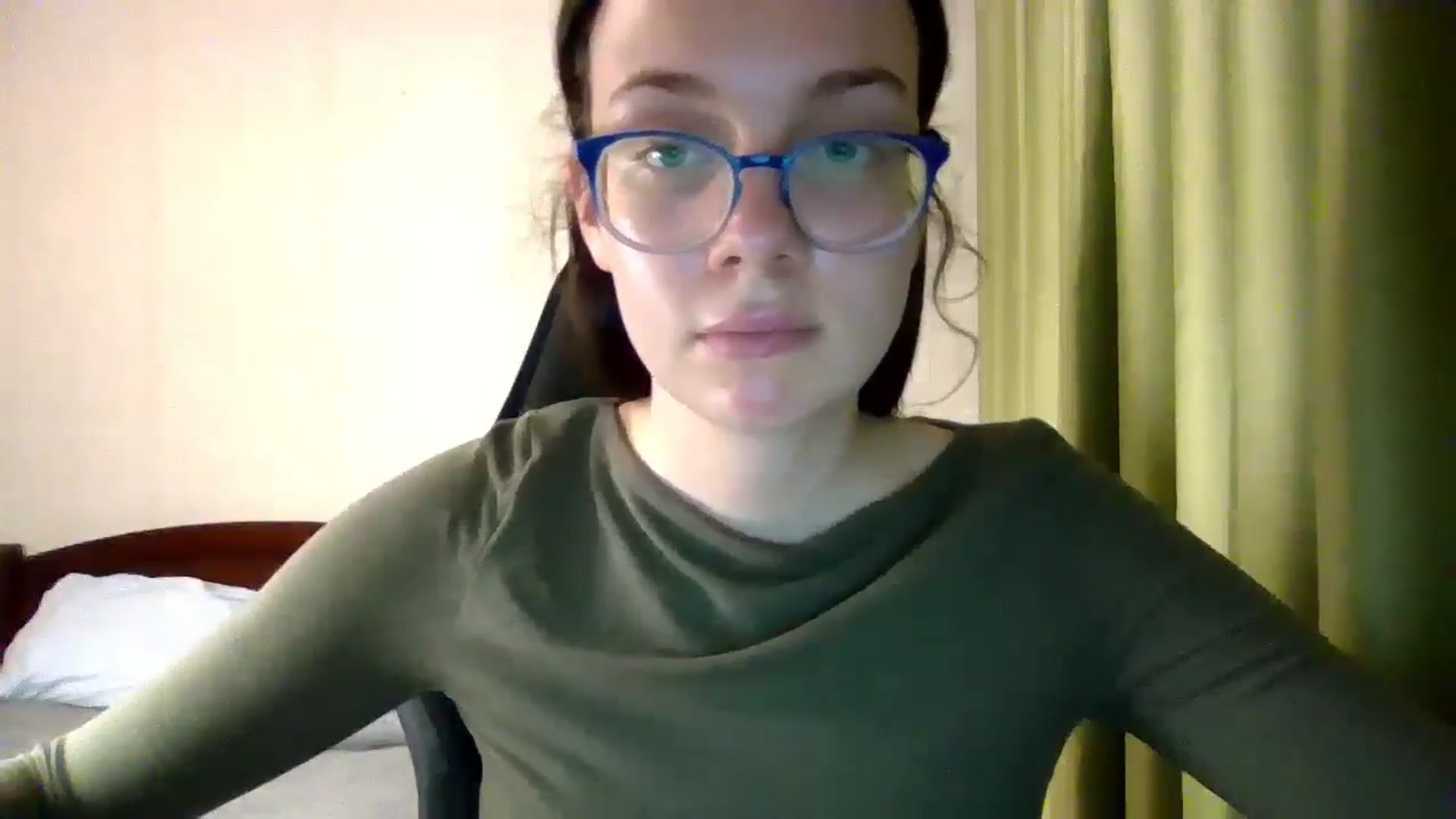 Gallery image thumbnail from Baby_Melania's myfreecams stream on, 07/28/2025, 18:15 image 15 of 20