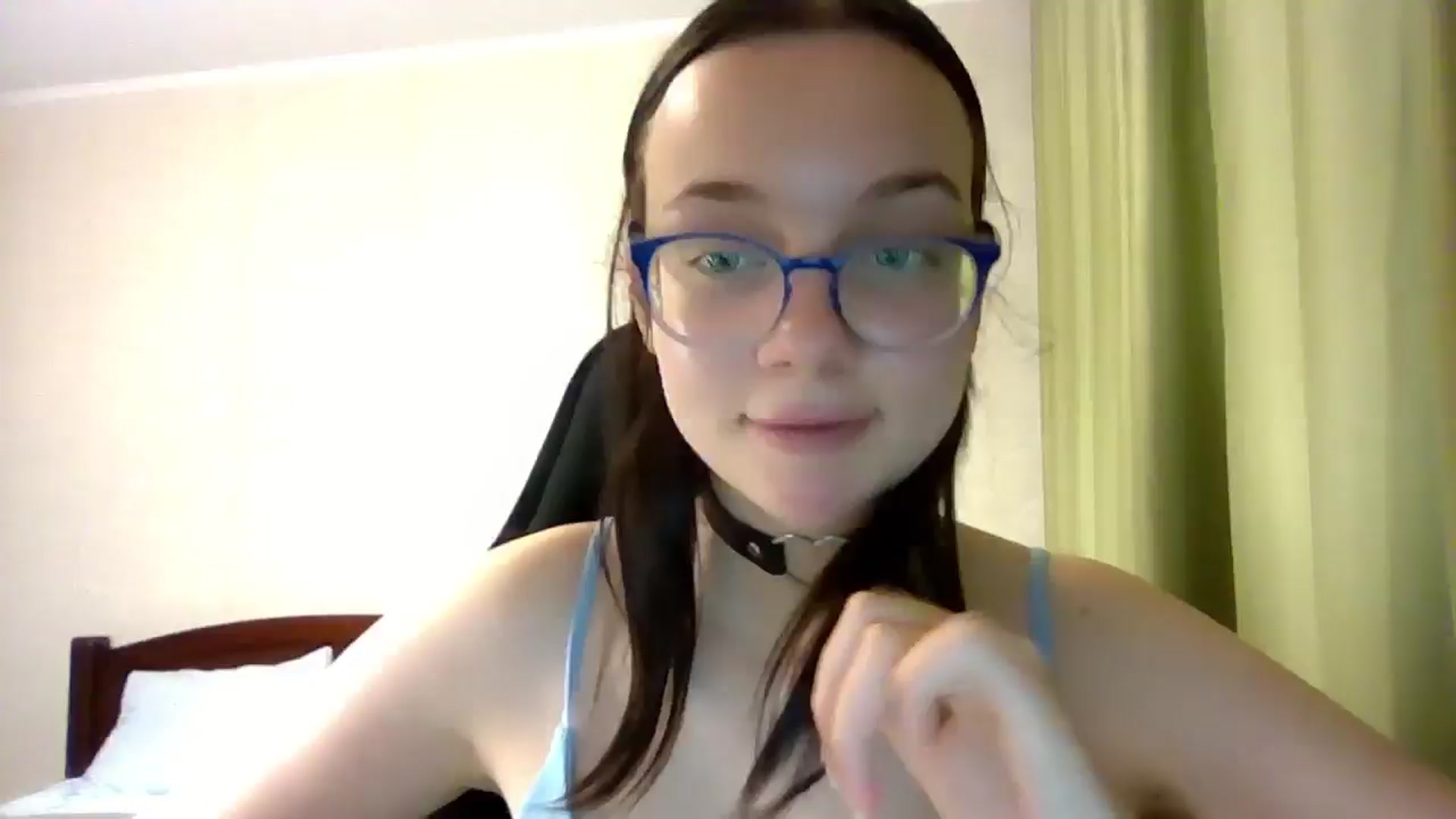Gallery image thumbnail from Baby_Melania's myfreecams stream on, 07/29/2025, 19:18 image 4 of 20