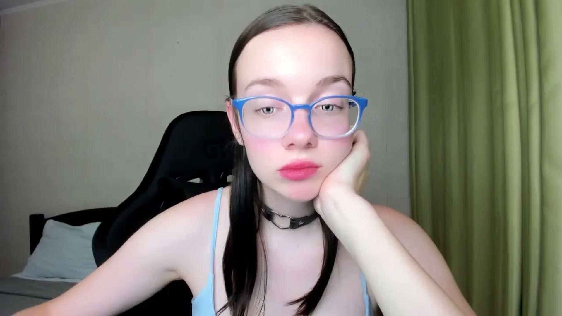 Gallery image thumbnail from Baby_Melania's myfreecams stream on, 08/03/2025, 20:32 image 12 of 20