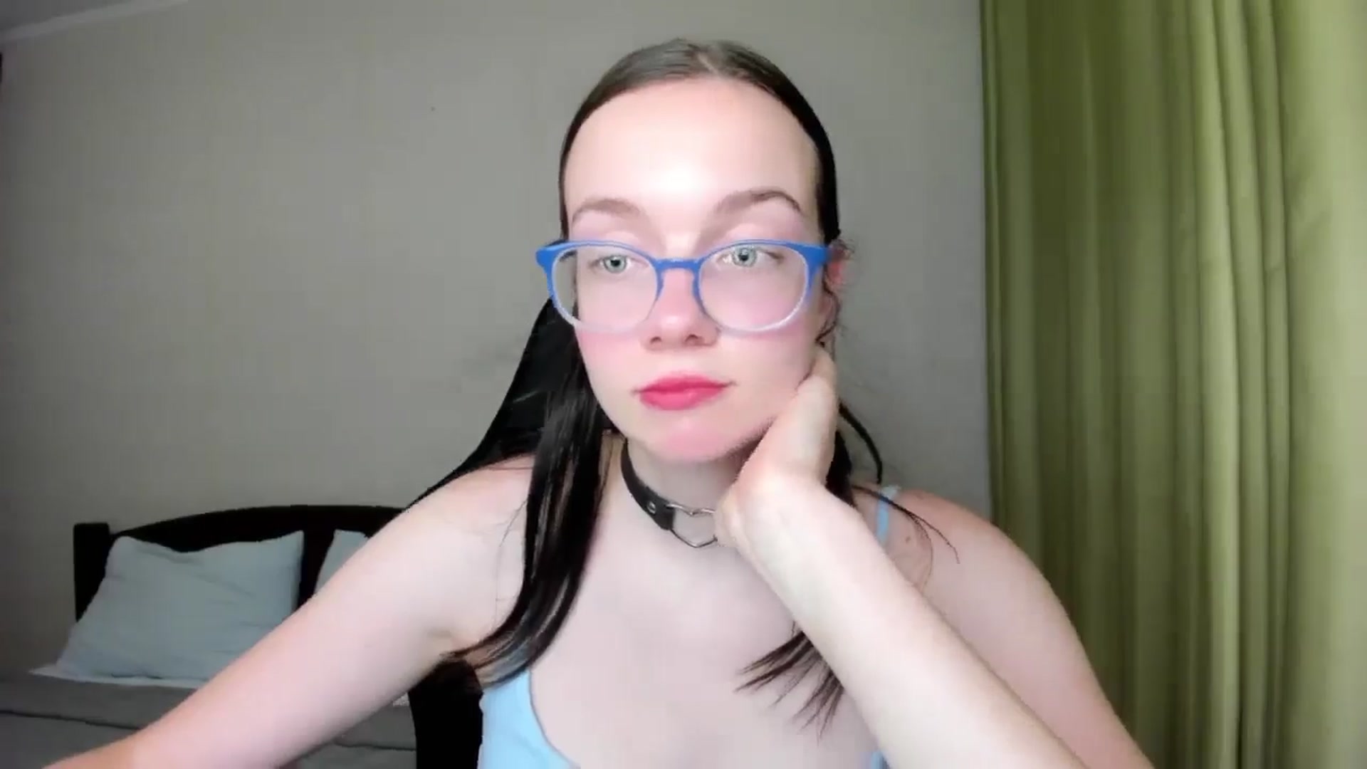 Gallery image thumbnail from Baby_Melania's myfreecams stream on, 08/03/2025, 22:04 image 15 of 20