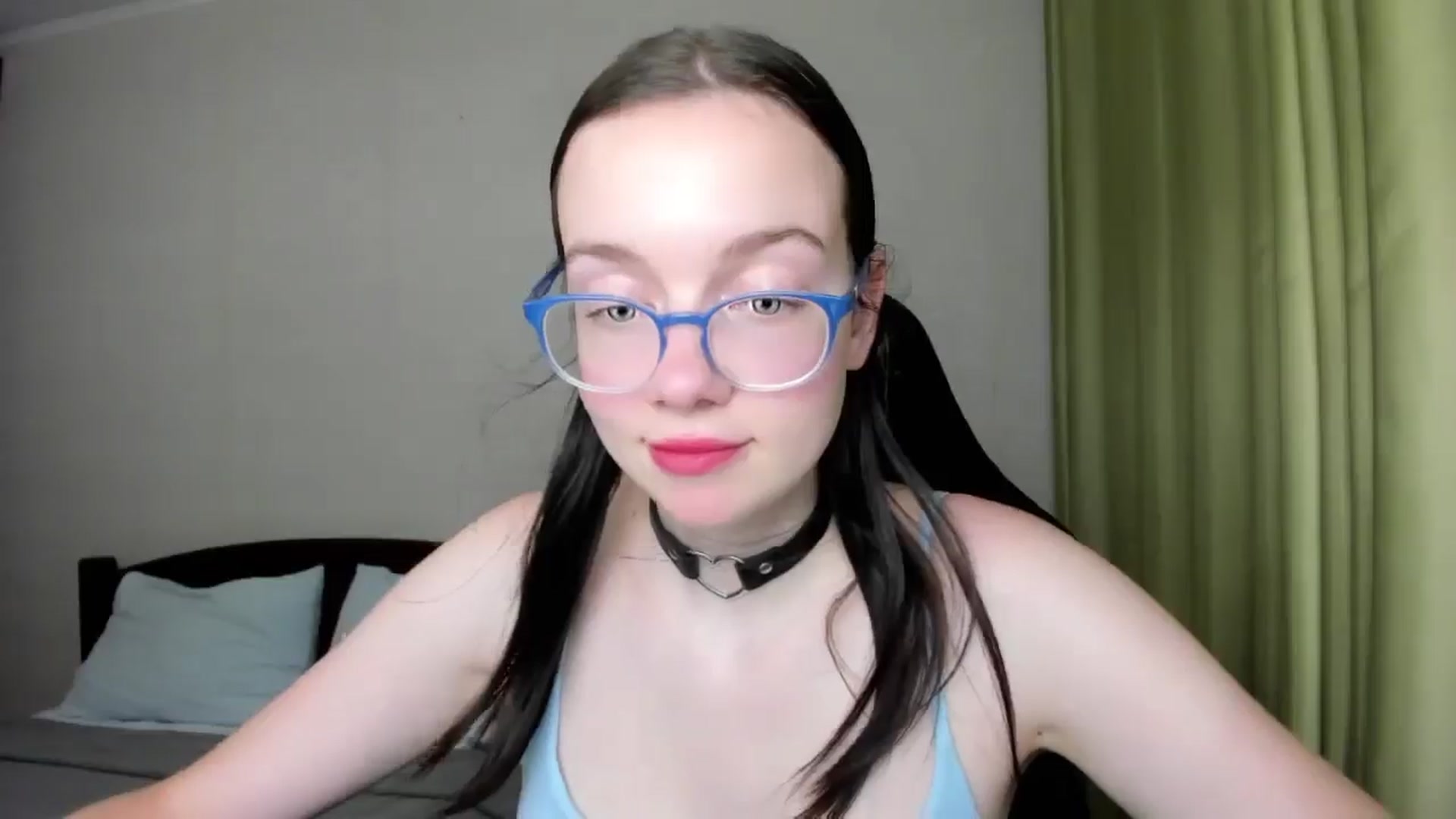 Gallery image thumbnail from Baby_Melania's myfreecams stream on, 08/03/2025, 22:04 image 18 of 20
