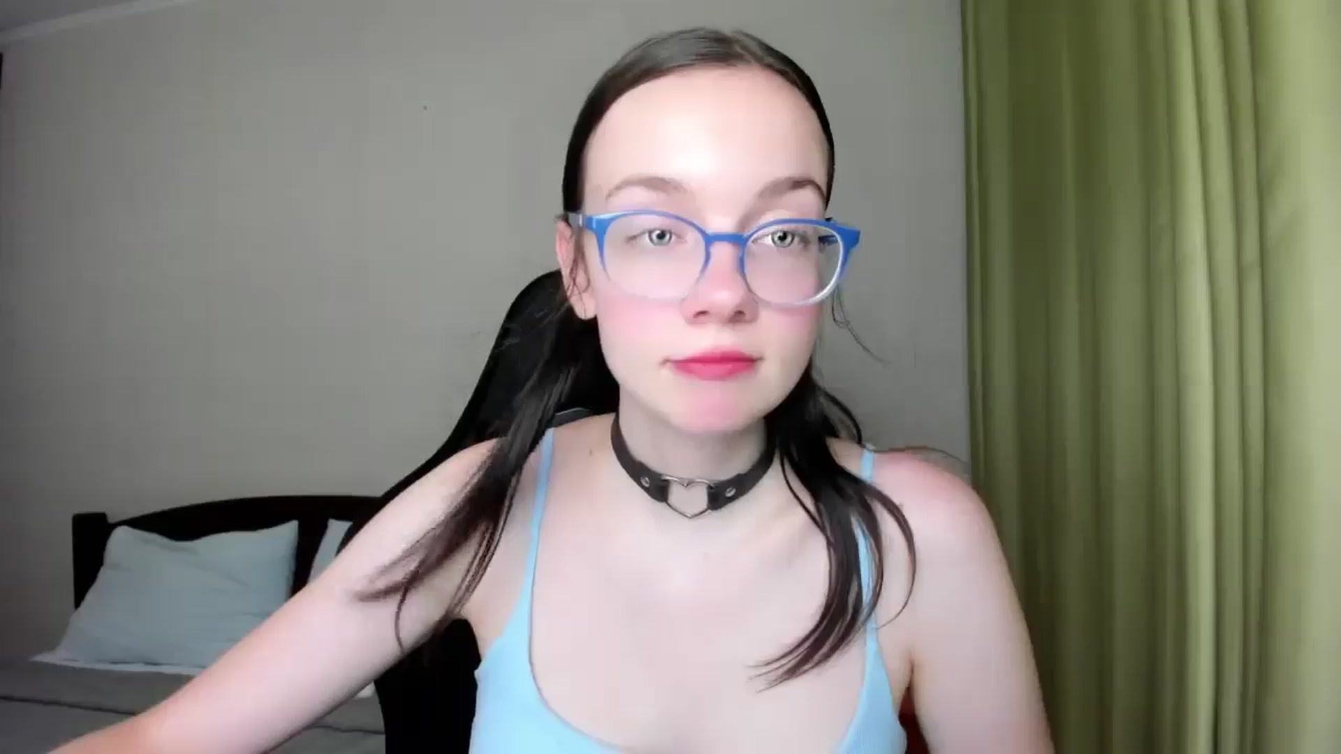 Gallery image thumbnail from Baby_Melania's myfreecams stream on, 08/03/2025, 22:04 image 12 of 20