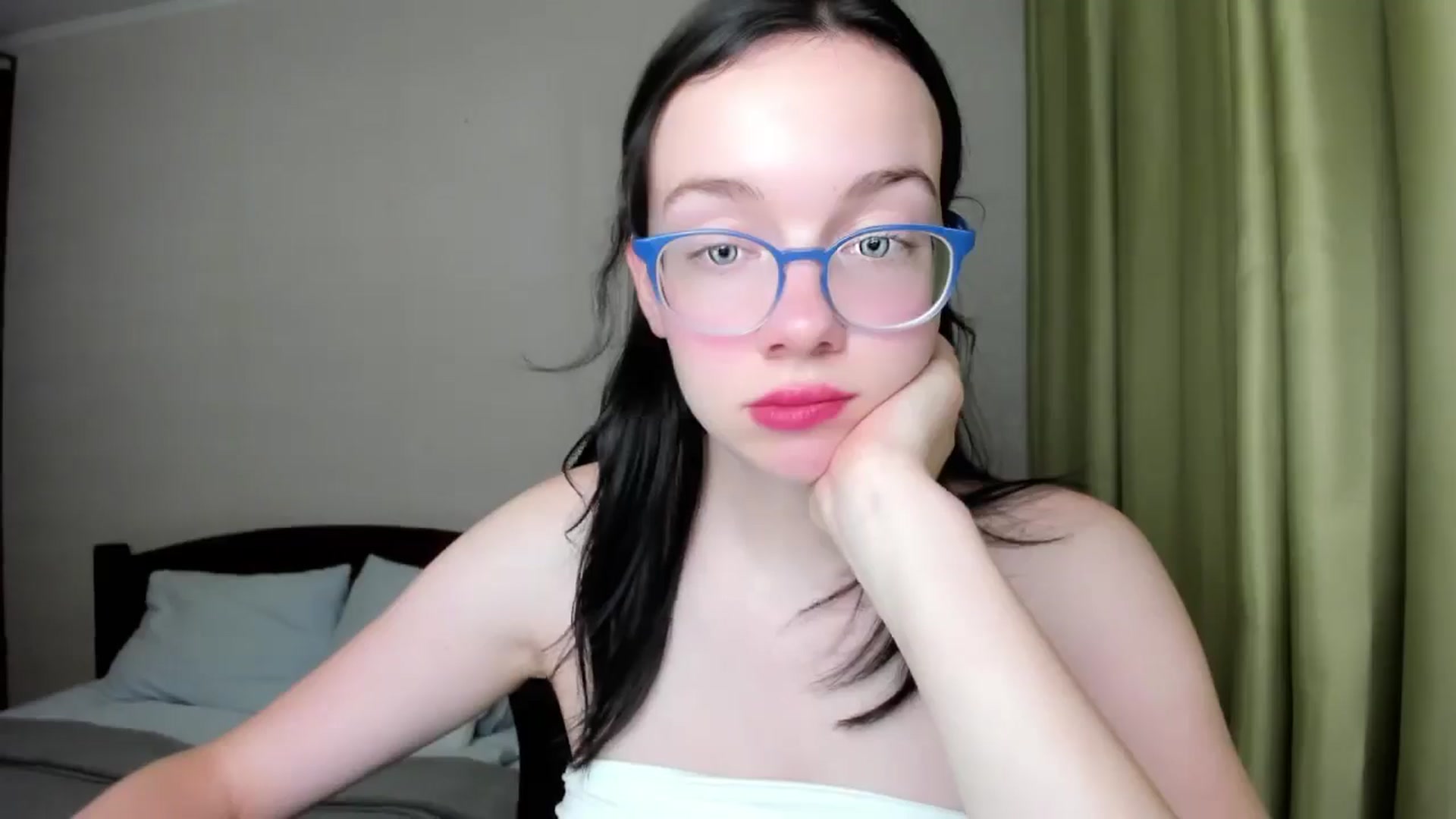 Gallery image thumbnail from Baby_Melania's myfreecams stream on, 08/04/2025, 21:17 image 20 of 20