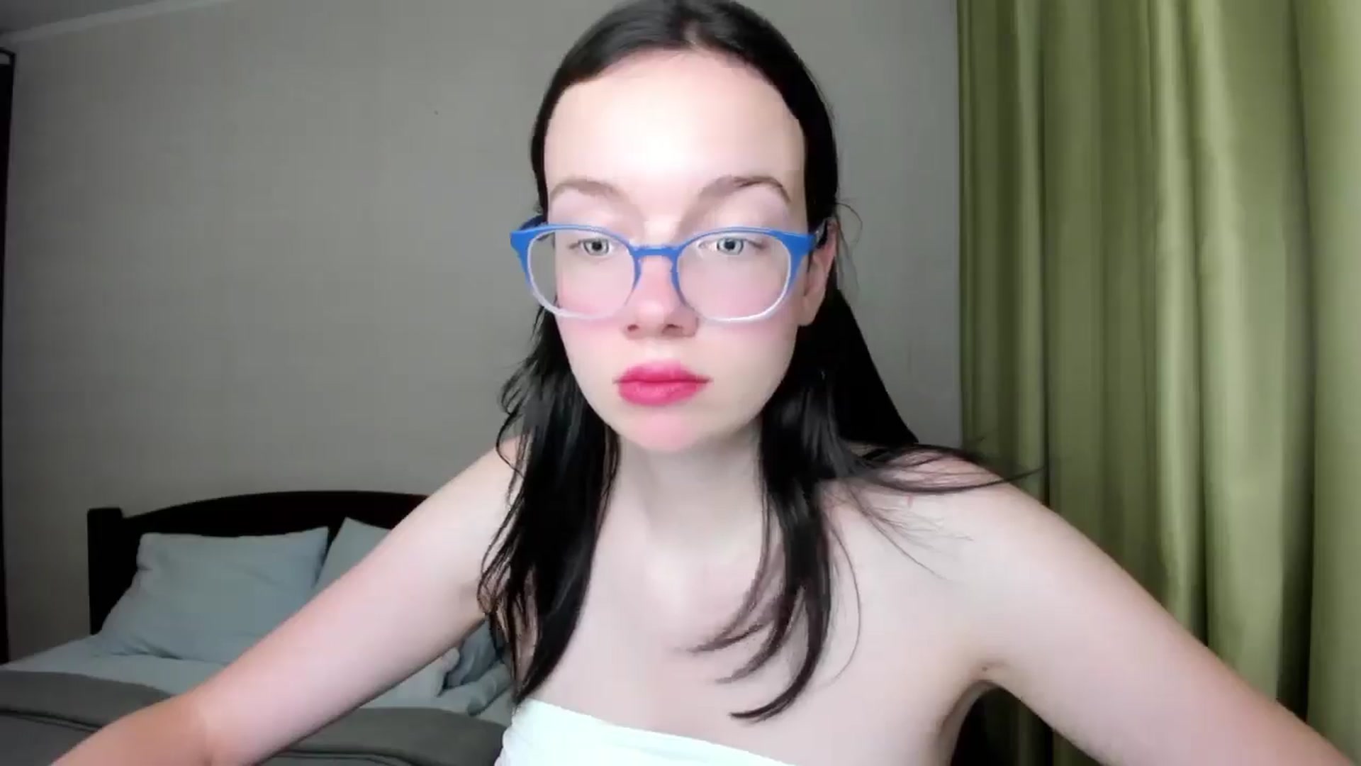 Gallery image thumbnail from Baby_Melania's myfreecams stream on, 08/04/2025, 21:17 image 18 of 20