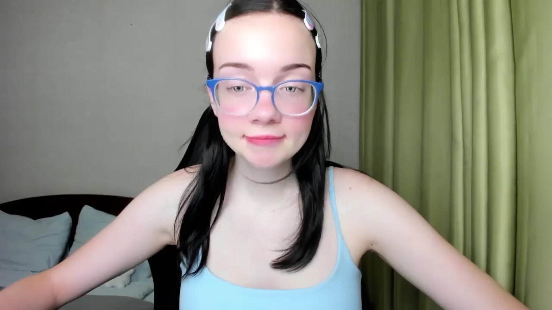 Gallery image thumbnail from Baby_Melania's myfreecams stream on, 08/05/2025, 21:50 image 17 of 20