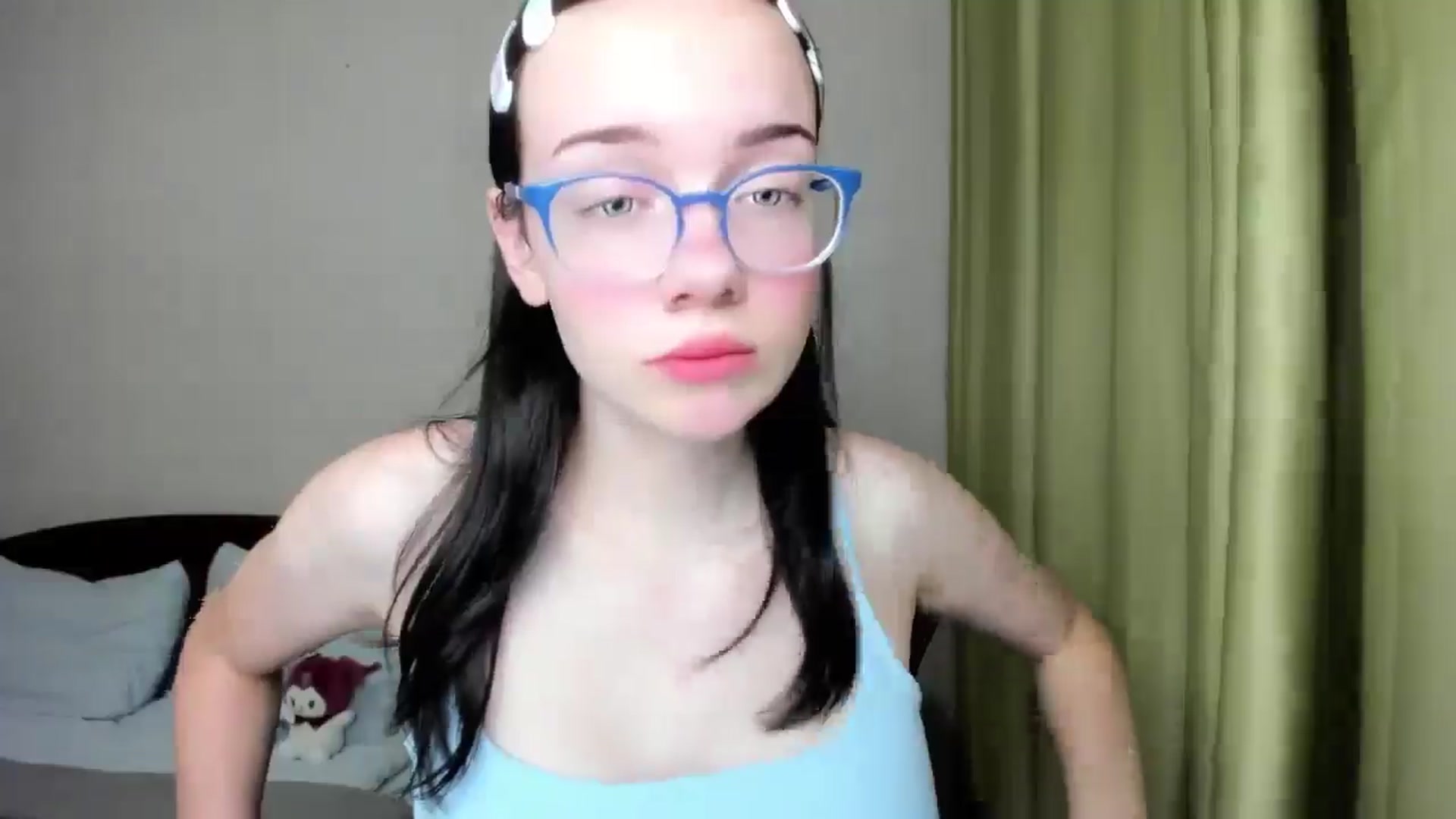 Gallery image thumbnail from Baby_Melania's myfreecams stream on, 08/05/2025, 21:50 image 16 of 20