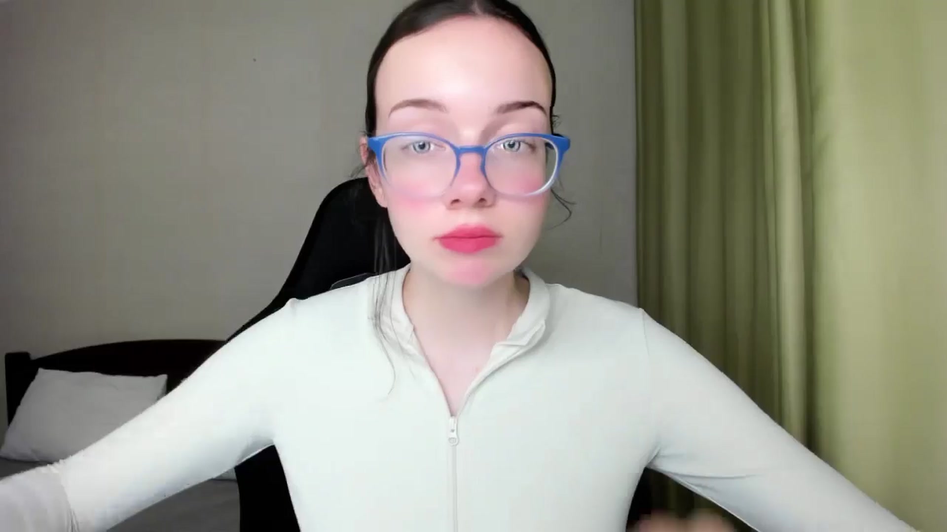 Gallery image thumbnail from Baby_Melania's myfreecams stream on, 08/06/2025, 23:14 image 7 of 20