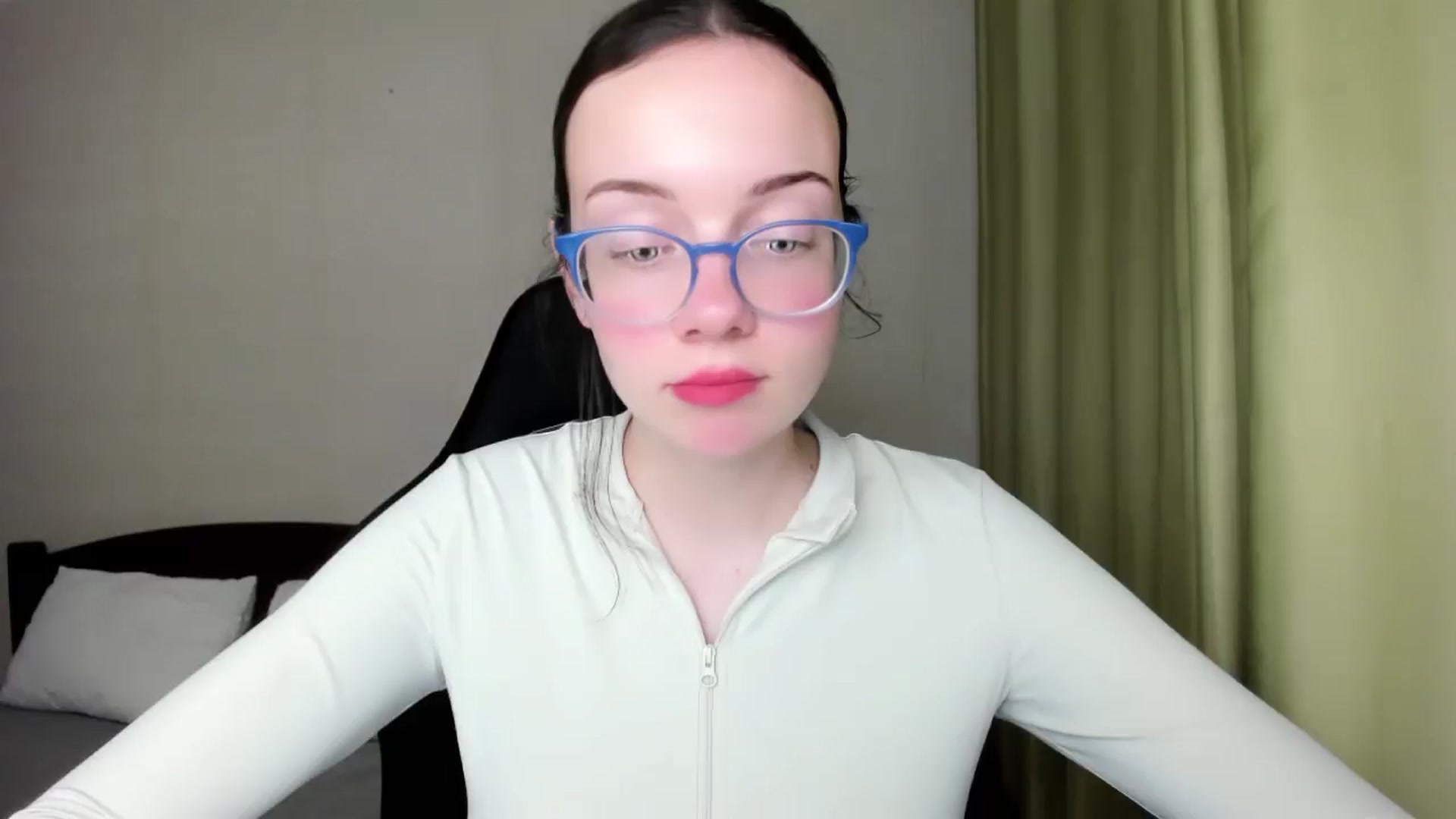 Gallery image thumbnail from Baby_Melania's myfreecams stream on, 08/06/2025, 23:14 image 1 of 20