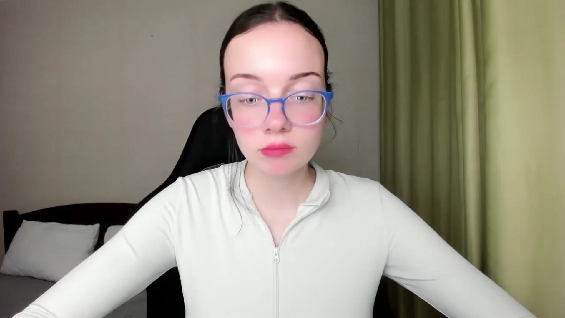 Gallery image thumbnail from Baby_Melania's myfreecams stream on, 08/06/2025, 23:14 image 9 of 20