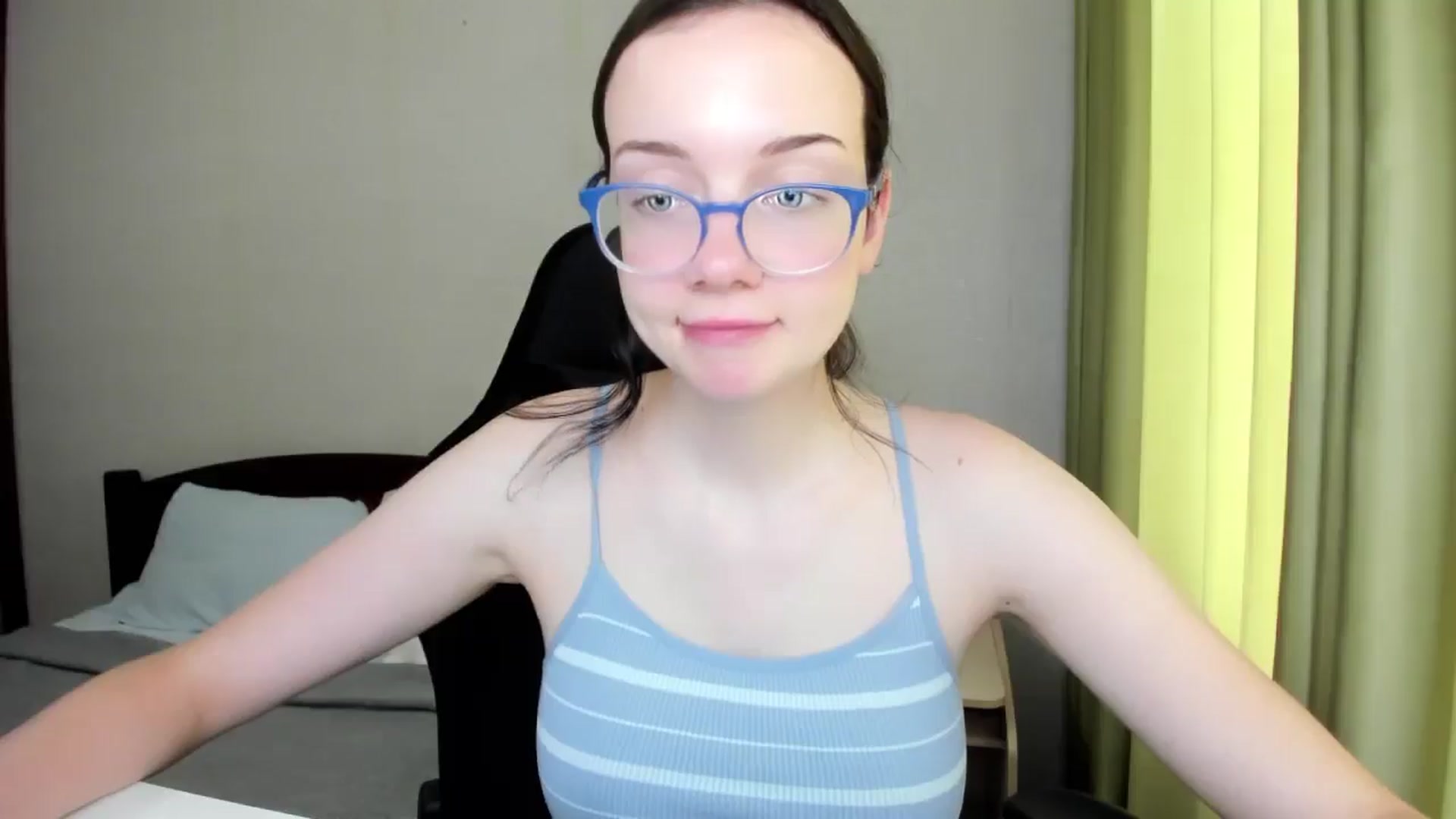 Gallery image thumbnail from Baby_Melania's myfreecams stream on, 08/09/2025, 12:41 image 12 of 20