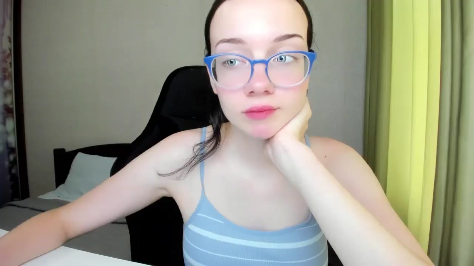 Gallery image thumbnail from Baby_Melania's myfreecams stream on, 08/09/2025, 12:56 image 9 of 20