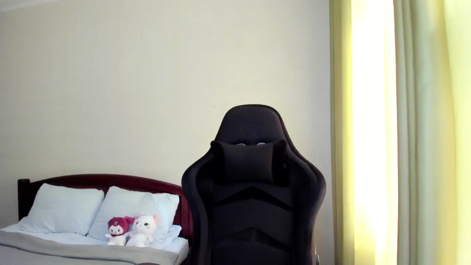 Gallery image thumbnail from Baby_Melania's myfreecams stream on, 08/09/2025, 13:57 image 15 of 20