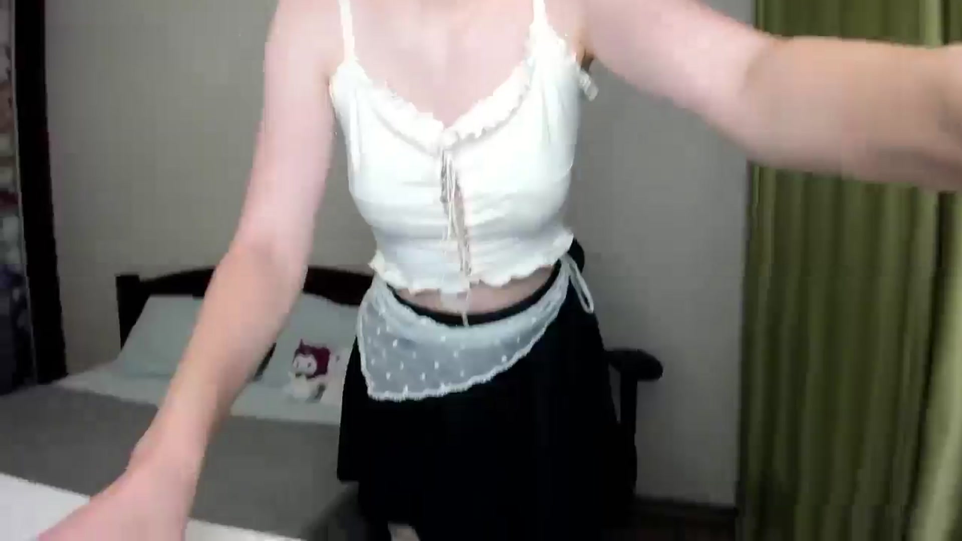 Gallery image thumbnail from Baby_Melania's myfreecams stream on, 08/14/2025, 19:23 image 5 of 20