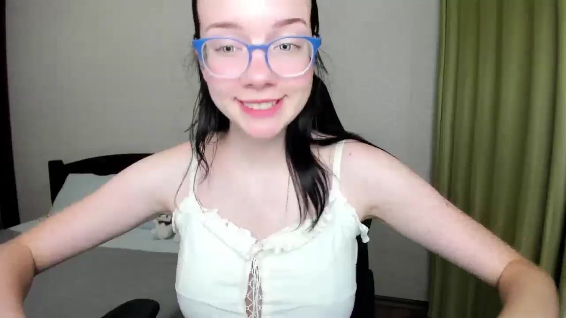 Gallery image thumbnail from Baby_Melania's myfreecams stream on, 08/14/2025, 19:23 image 6 of 20