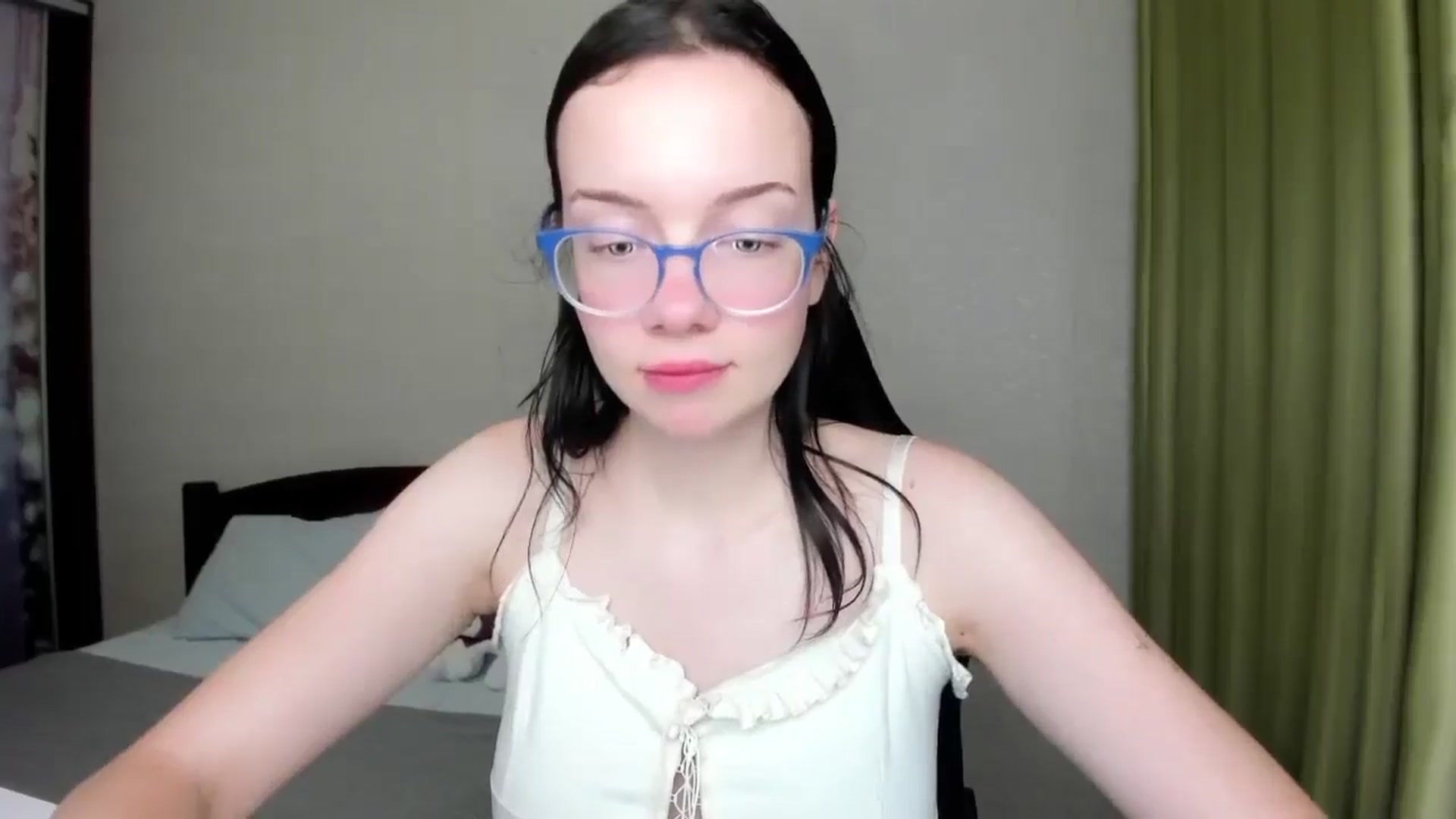 Gallery image thumbnail from Baby_Melania's myfreecams stream on, 08/14/2025, 19:23 image 12 of 20