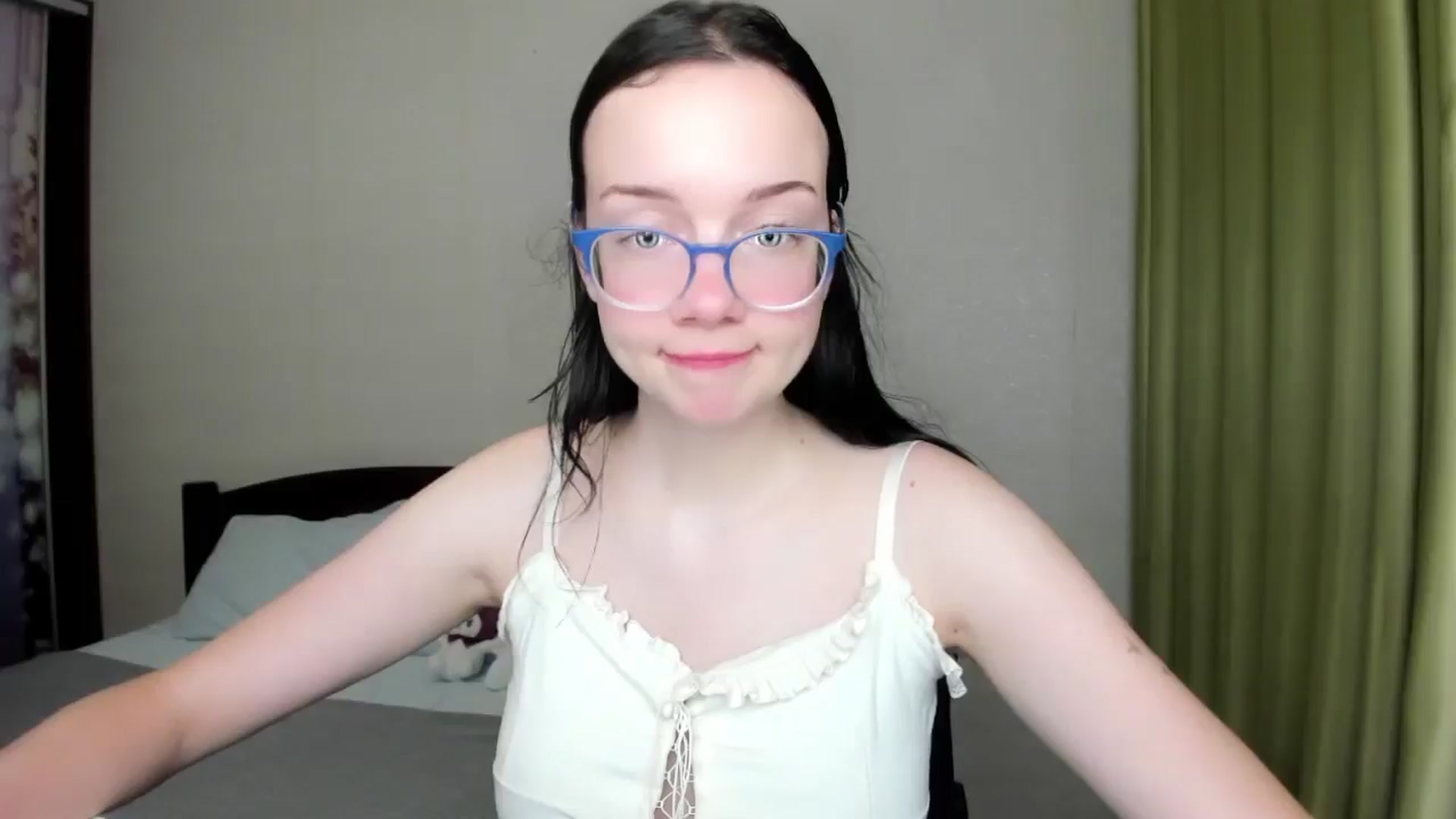 Gallery image thumbnail from Baby_Melania's myfreecams stream on, 08/14/2025, 19:23 image 8 of 20