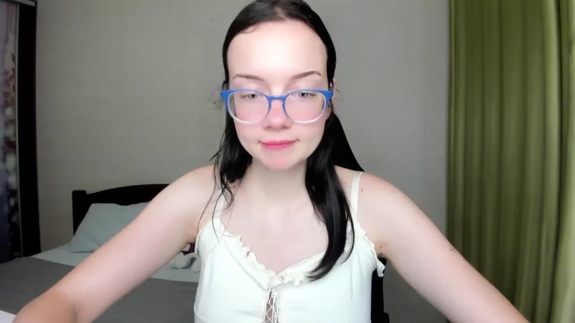 Gallery image thumbnail from Baby_Melania's myfreecams stream on, 08/14/2025, 19:23 image 14 of 20
