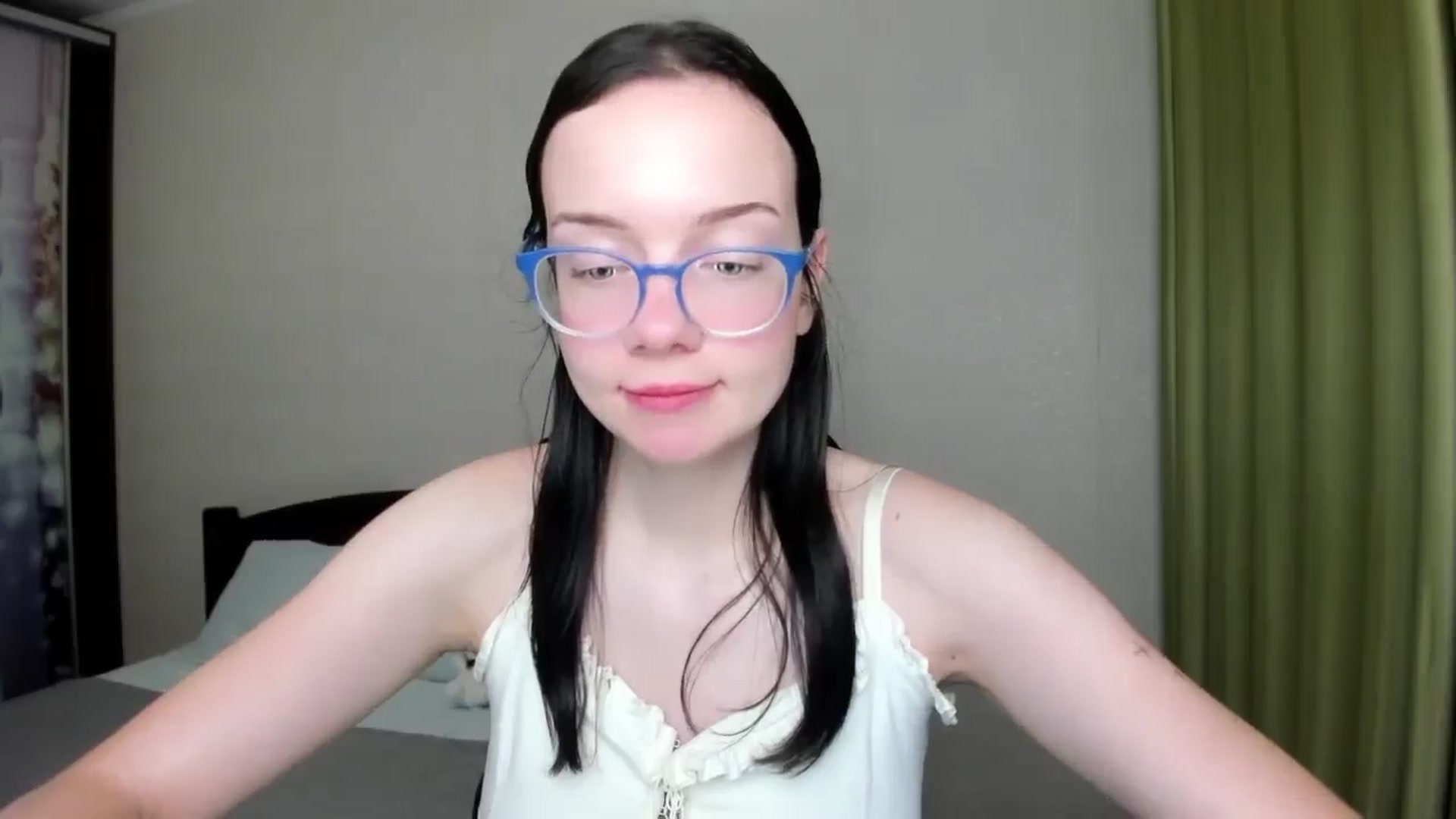 Gallery image thumbnail from Baby_Melania's myfreecams stream on, 08/14/2025, 20:56 image 15 of 20