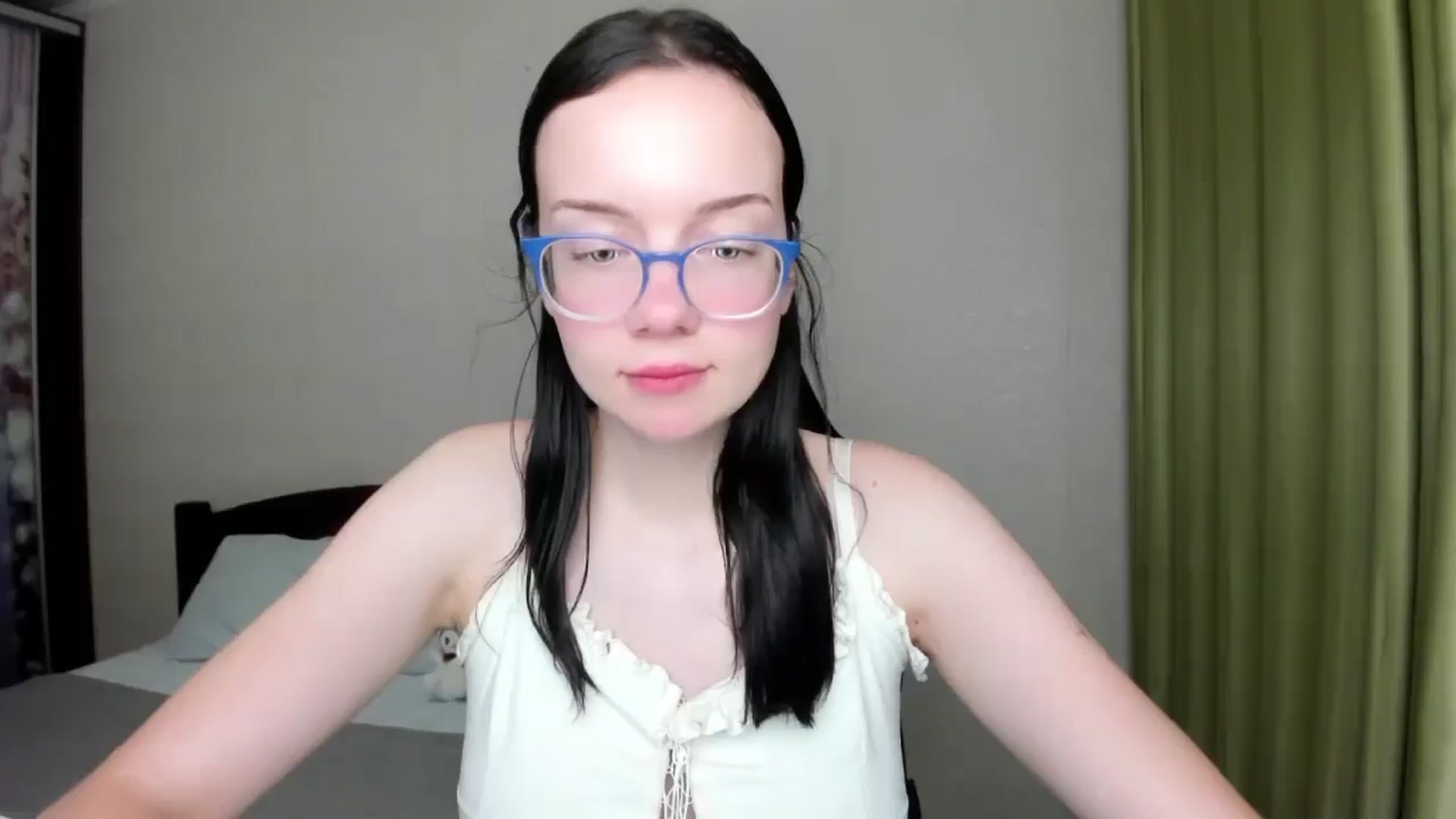 Gallery image thumbnail from Baby_Melania's myfreecams stream on, 08/14/2025, 20:56 image 18 of 20