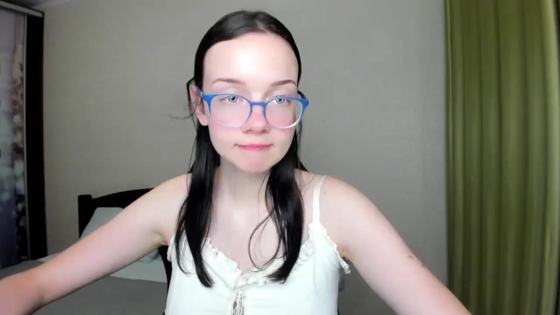 Gallery image thumbnail from Baby_Melania's myfreecams stream on, 08/14/2025, 20:56 image 9 of 20