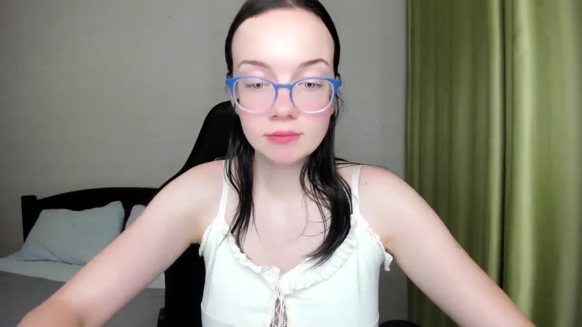 Gallery image thumbnail from Baby_Melania's myfreecams stream on, 08/15/2025, 01:16 image 4 of 20
