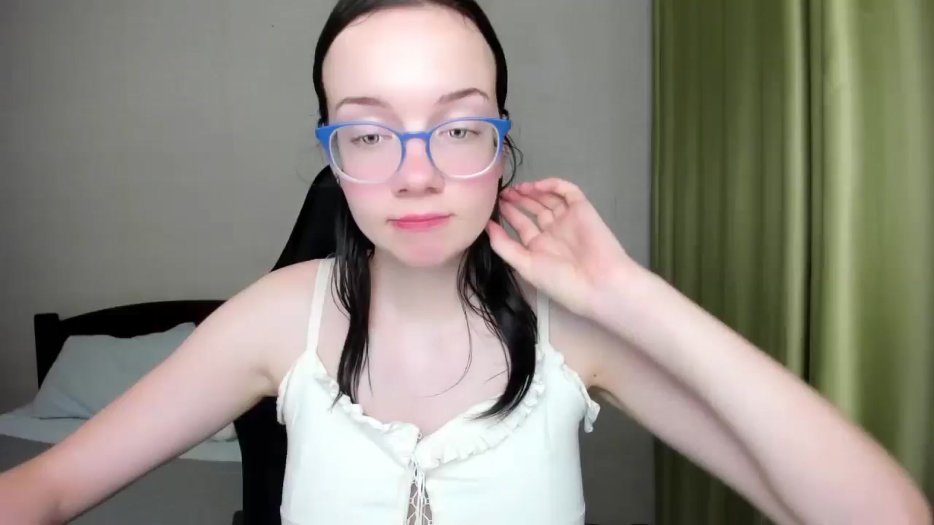 Gallery image thumbnail from Baby_Melania's myfreecams stream on, 08/15/2025, 01:16 image 1 of 20