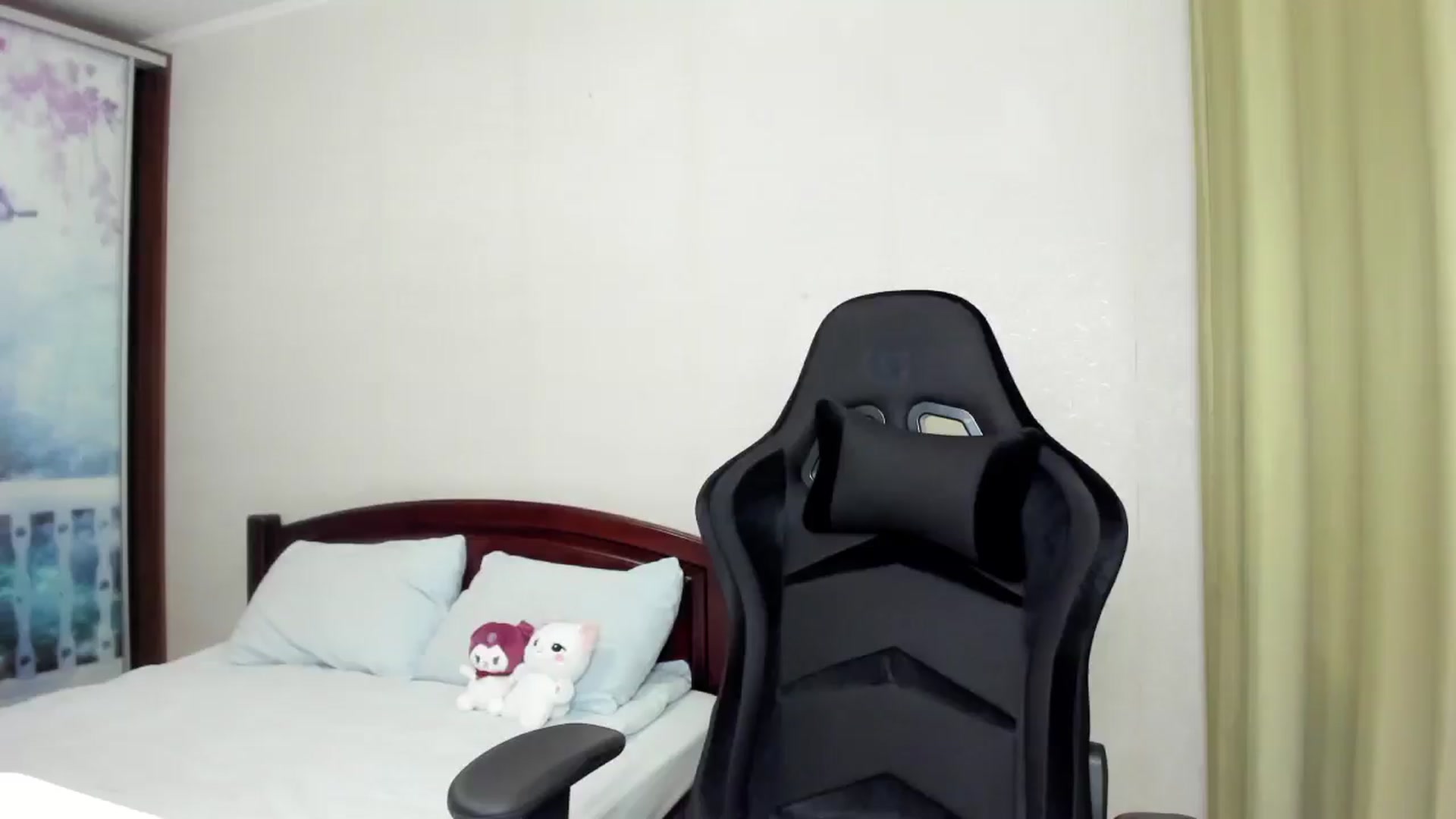 Gallery image thumbnail from Baby_Melania's myfreecams stream on, 08/16/2025, 20:31 image 20 of 20