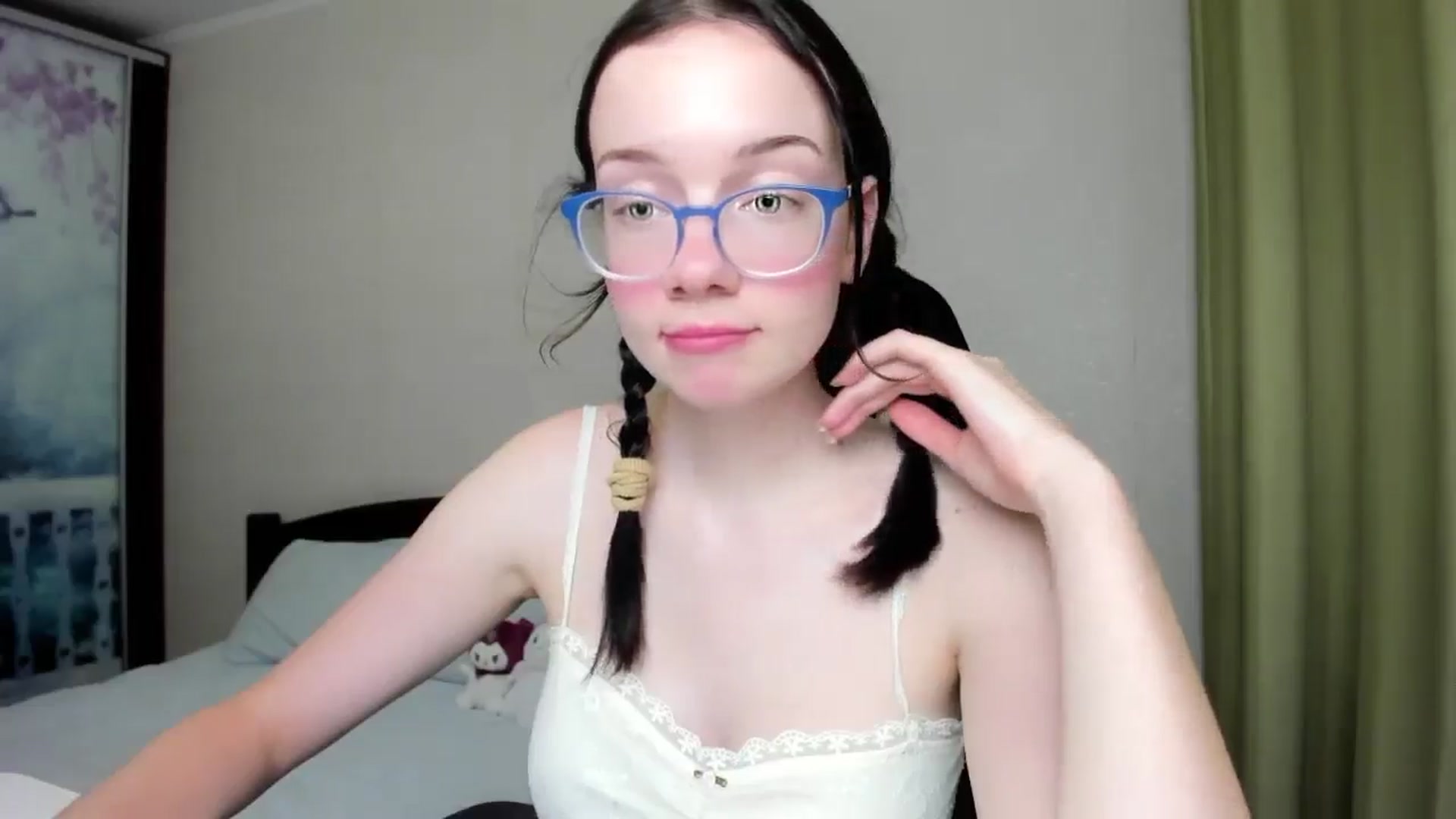 Gallery image thumbnail from Baby_Melania's myfreecams stream on, 08/16/2025, 20:31 image 19 of 20