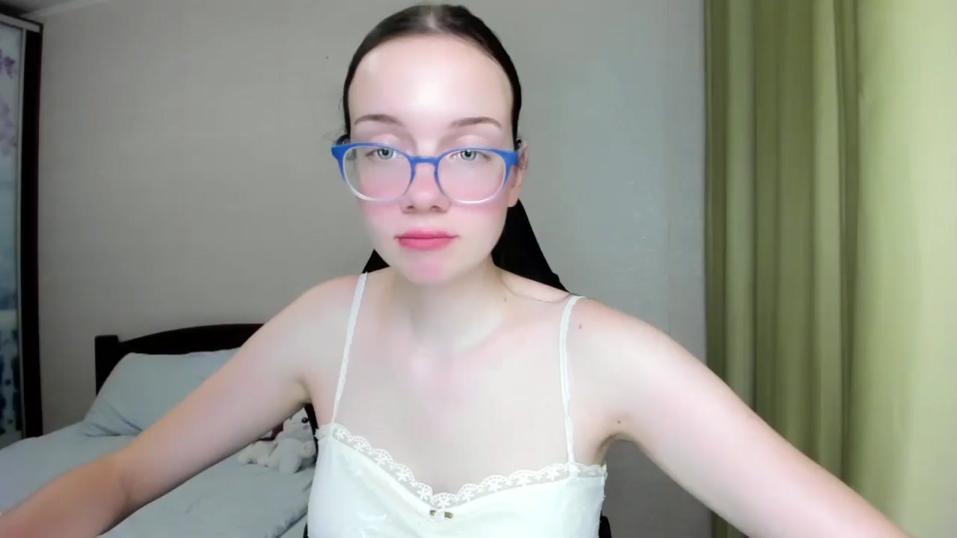 Gallery image thumbnail from Baby_Melania's myfreecams stream on, 08/17/2025, 24:19 image 1 of 20