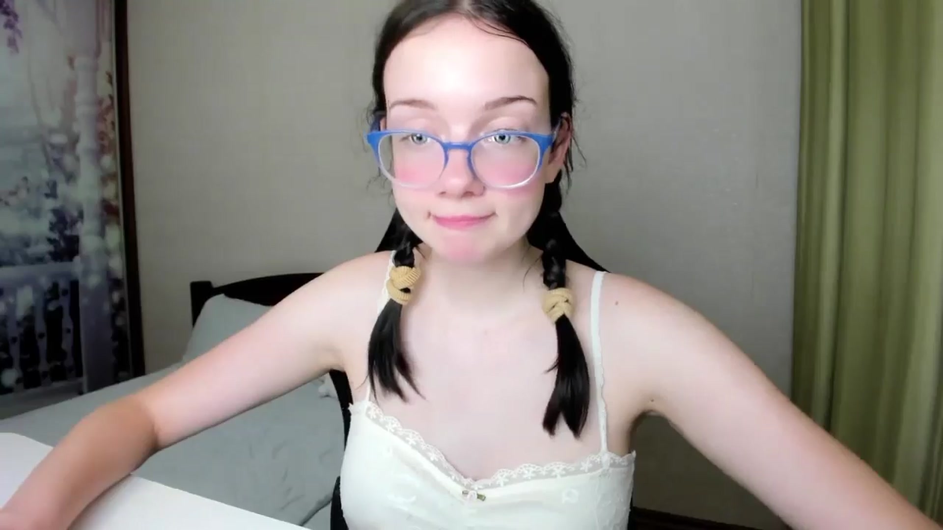 Gallery image thumbnail from Baby_Melania's myfreecams stream on, 08/18/2025, 01:12 image 7 of 20