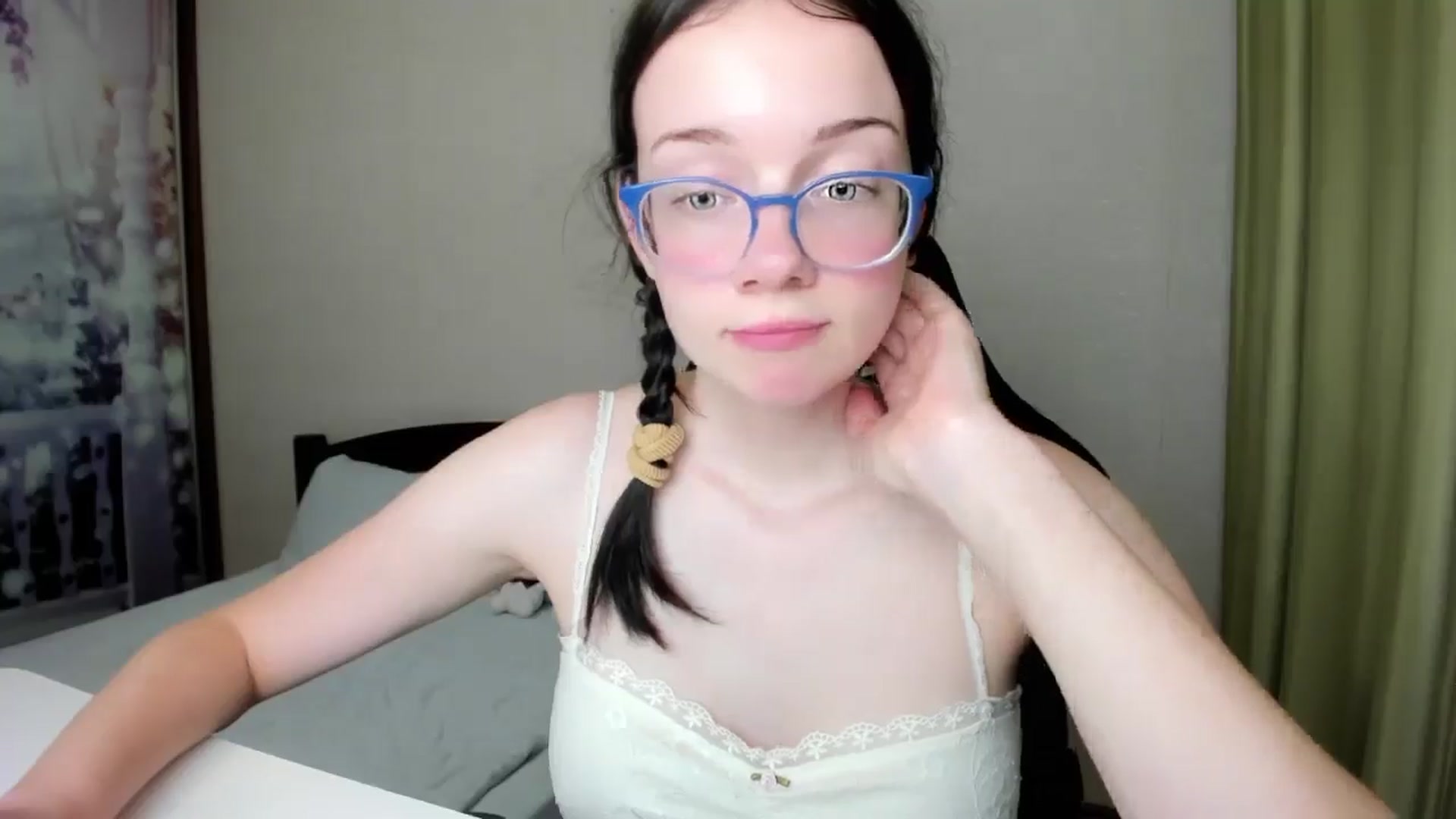 Gallery image thumbnail from Baby_Melania's myfreecams stream on, 08/18/2025, 01:12 image 10 of 20