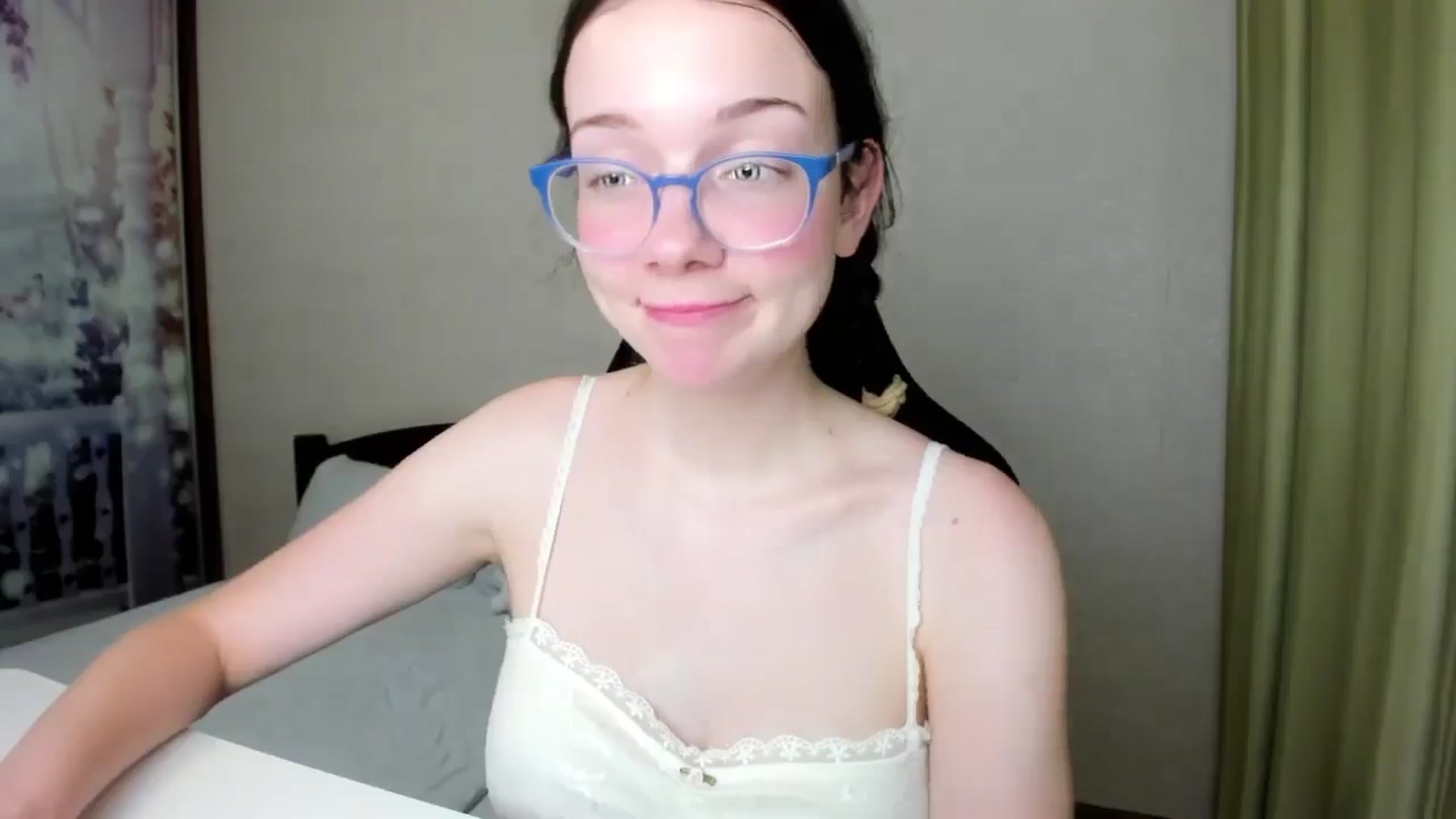 Gallery image thumbnail from Baby_Melania's myfreecams stream on, 08/18/2025, 01:12 image 4 of 20