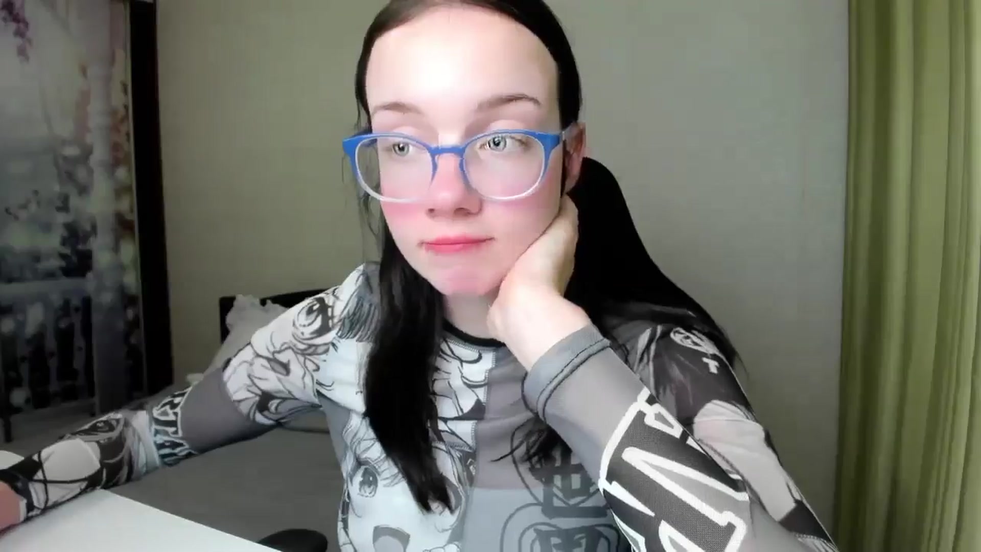 Gallery image thumbnail from Baby_Melania's myfreecams stream on, 08/20/2025, 23:16 image 9 of 20