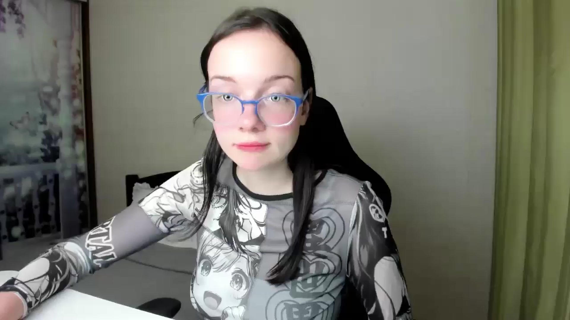 Gallery image thumbnail from Baby_Melania's myfreecams stream on, 08/22/2025, 20:06 image 5 of 20